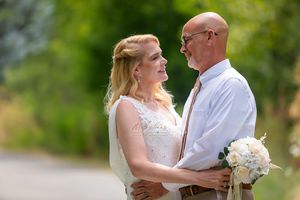 Elopement on the greenbelt Eagle Idaho by Milestones Studios LLC