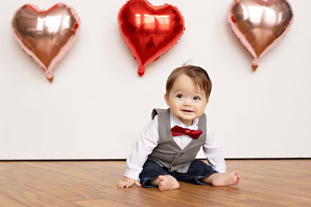 Valentines mini sessions Watertown WI family photographer Kendall Kuss Photography