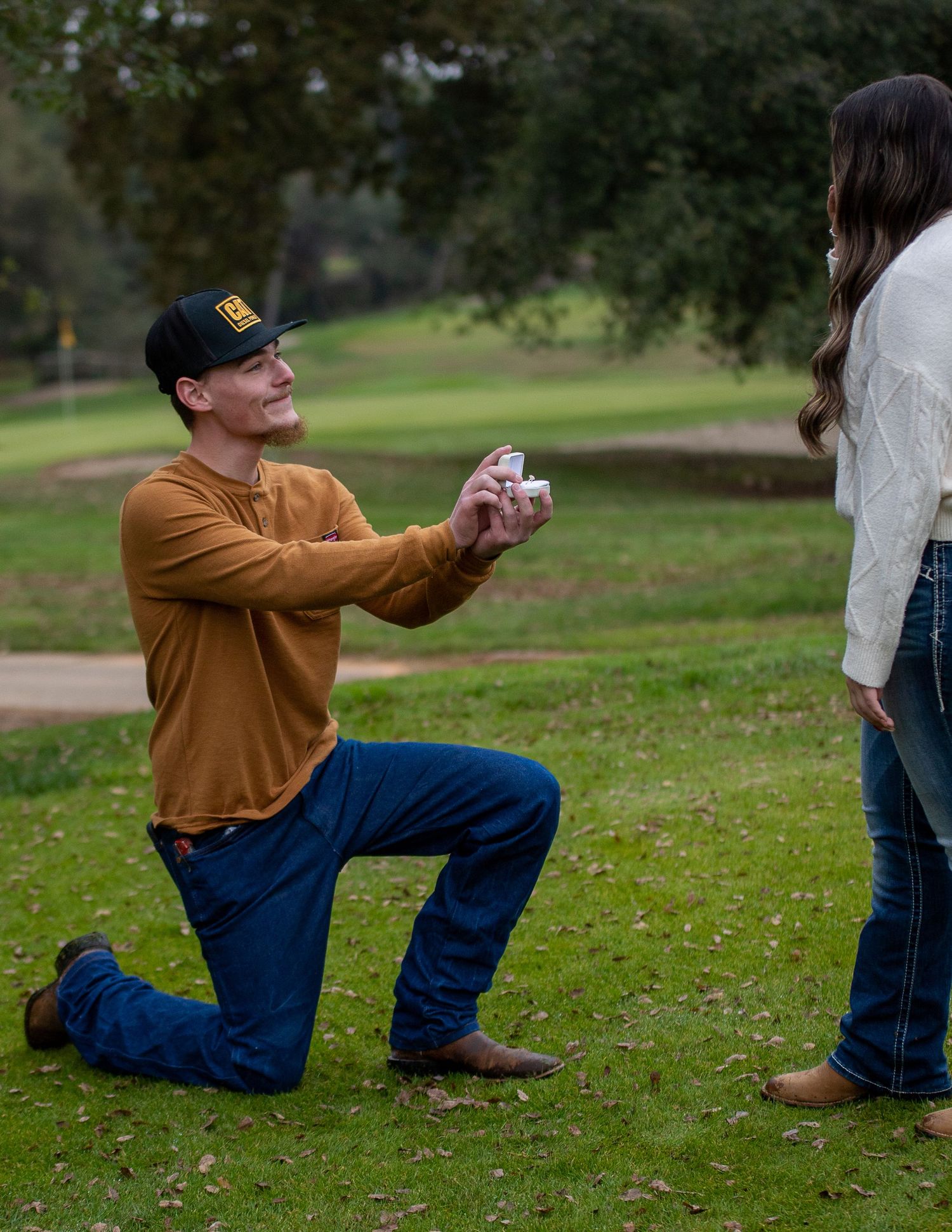 Marriage proposal shoot, calaveras county photographer, greenhorn gold course, angels camp, engagement shoot, gunnii sack photography