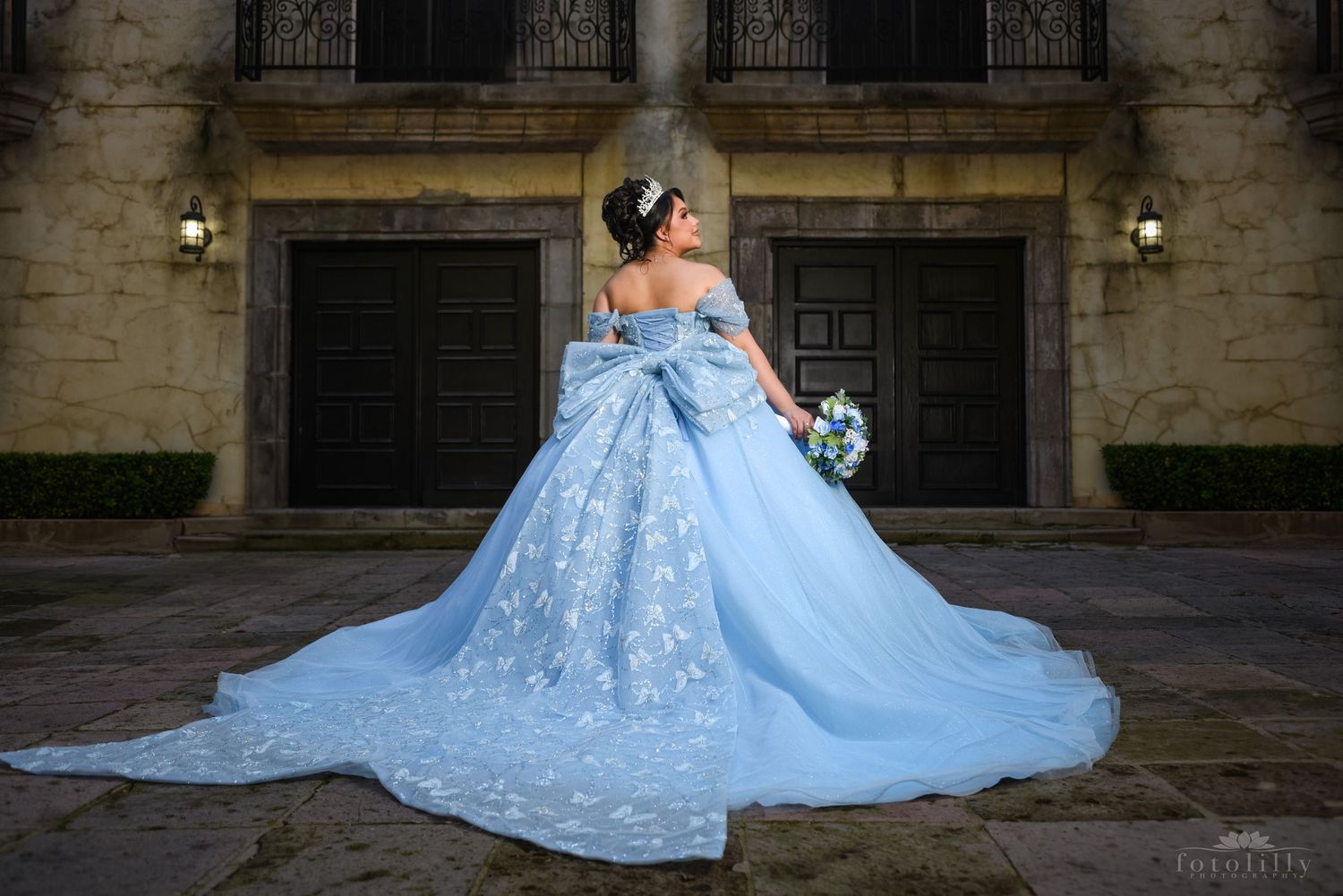 Plano quince photography locations parks – clean, open locations for quince portraits