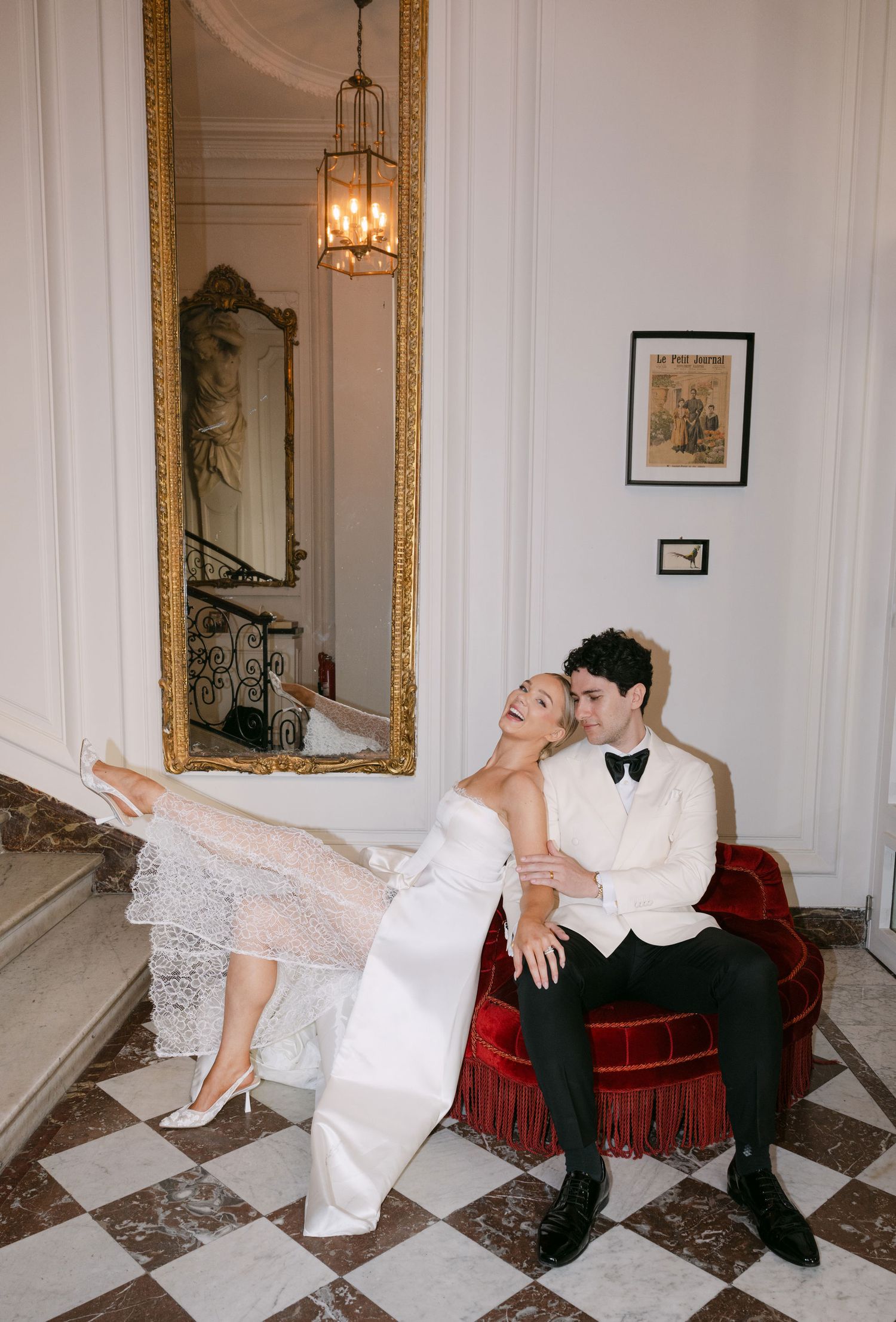 Paris elopement packages in Paris with the best Paris wedding photographer