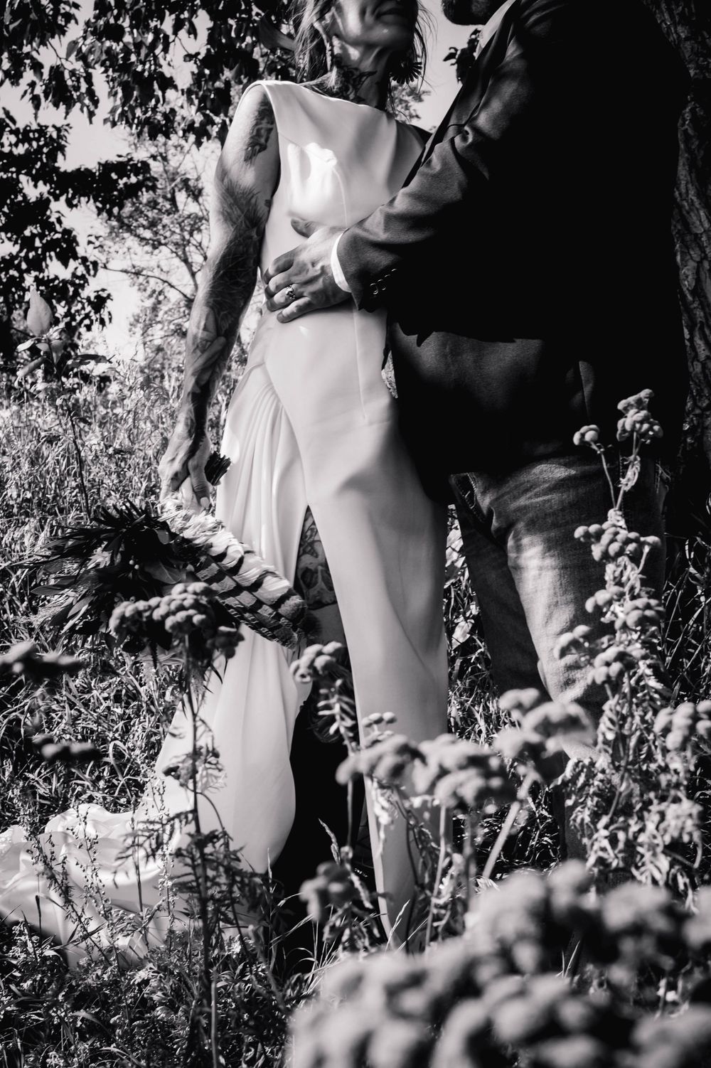 Wedding Photography - Couples Intimate Photography in Dewinton, Alberta