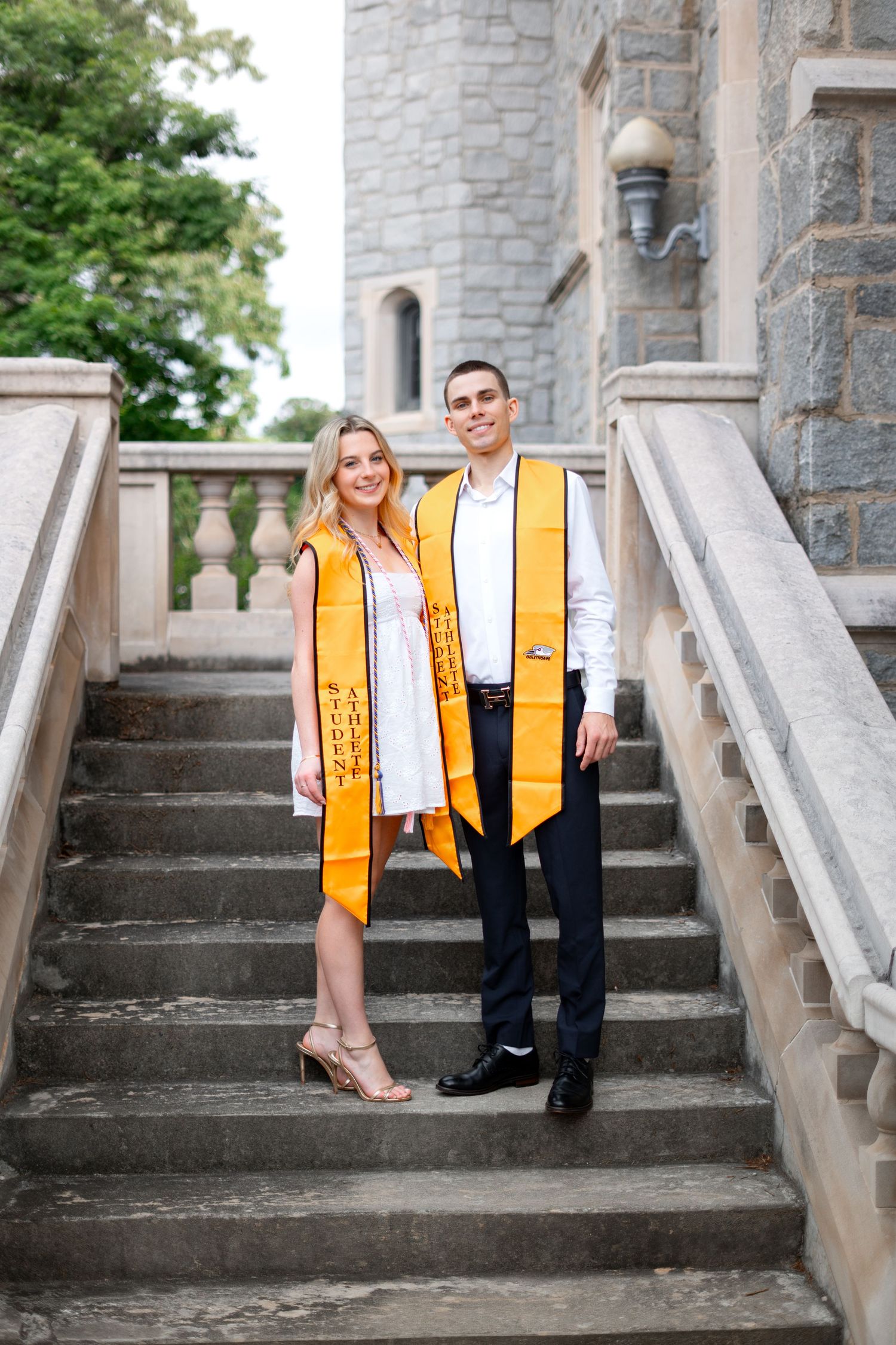 Oglethorpe graduation photos at weltner library stairs, one of the best spots for Oglethorpe grad portraits in atlanta georgia