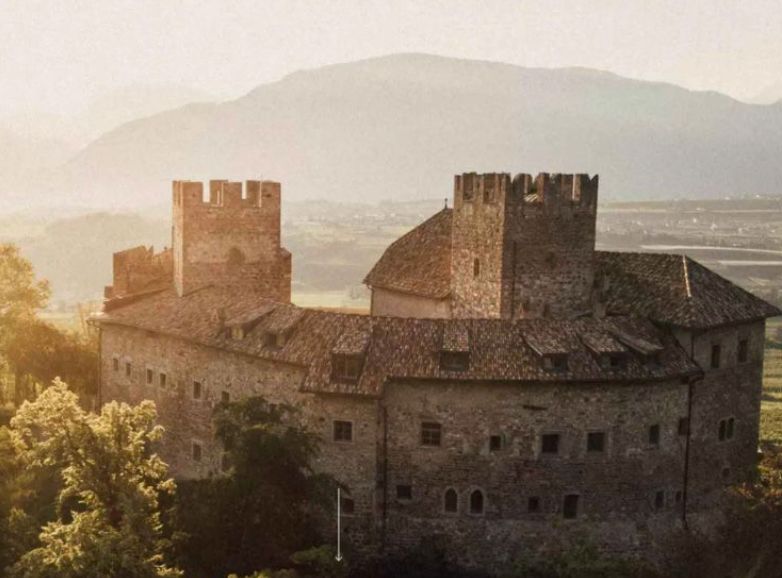 Schloss Freudenstein, getting married south tyrol, dolomites wedding, wedding venue south tyrol and north italy