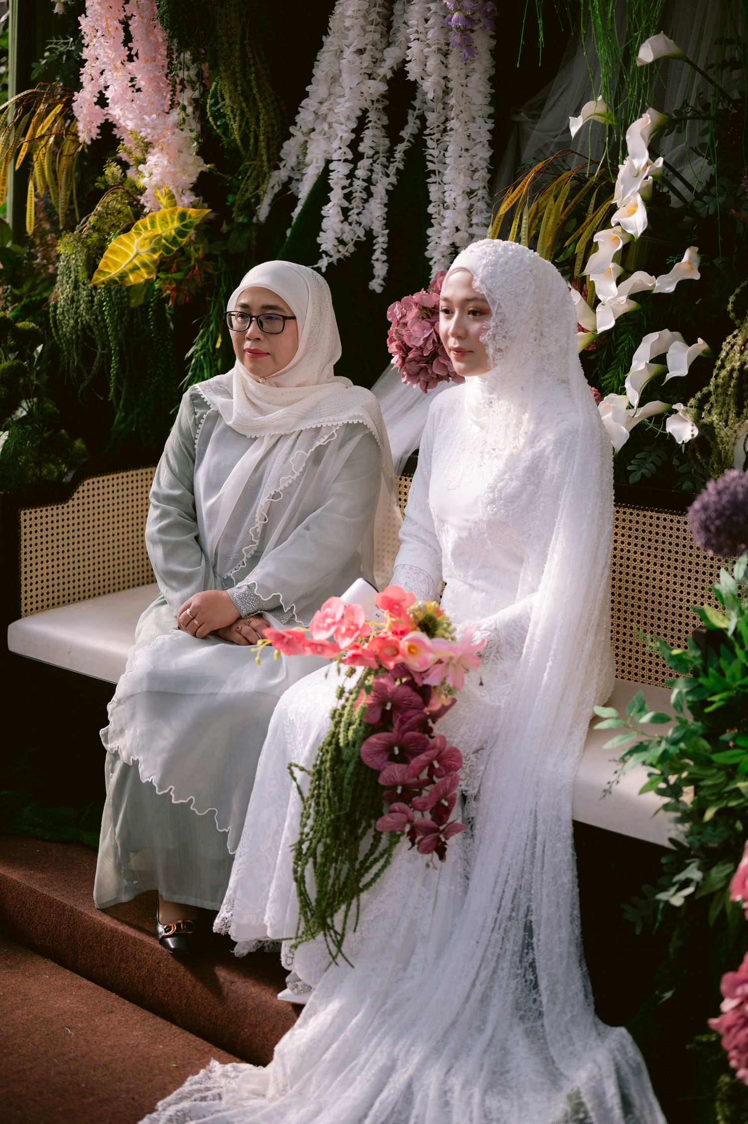 Wedding experiences starting from RM1,500 ✨
Because your memories deserve to be captured beautifully.