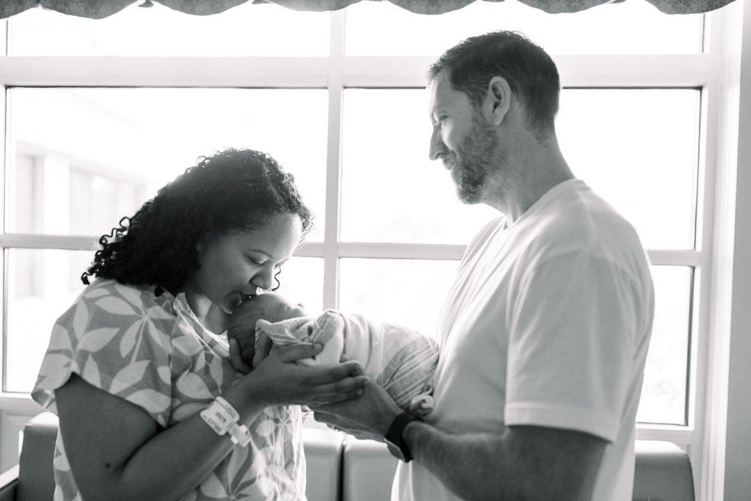Fresh 48 photographer Augusta GA capturing first hours with newborn baby