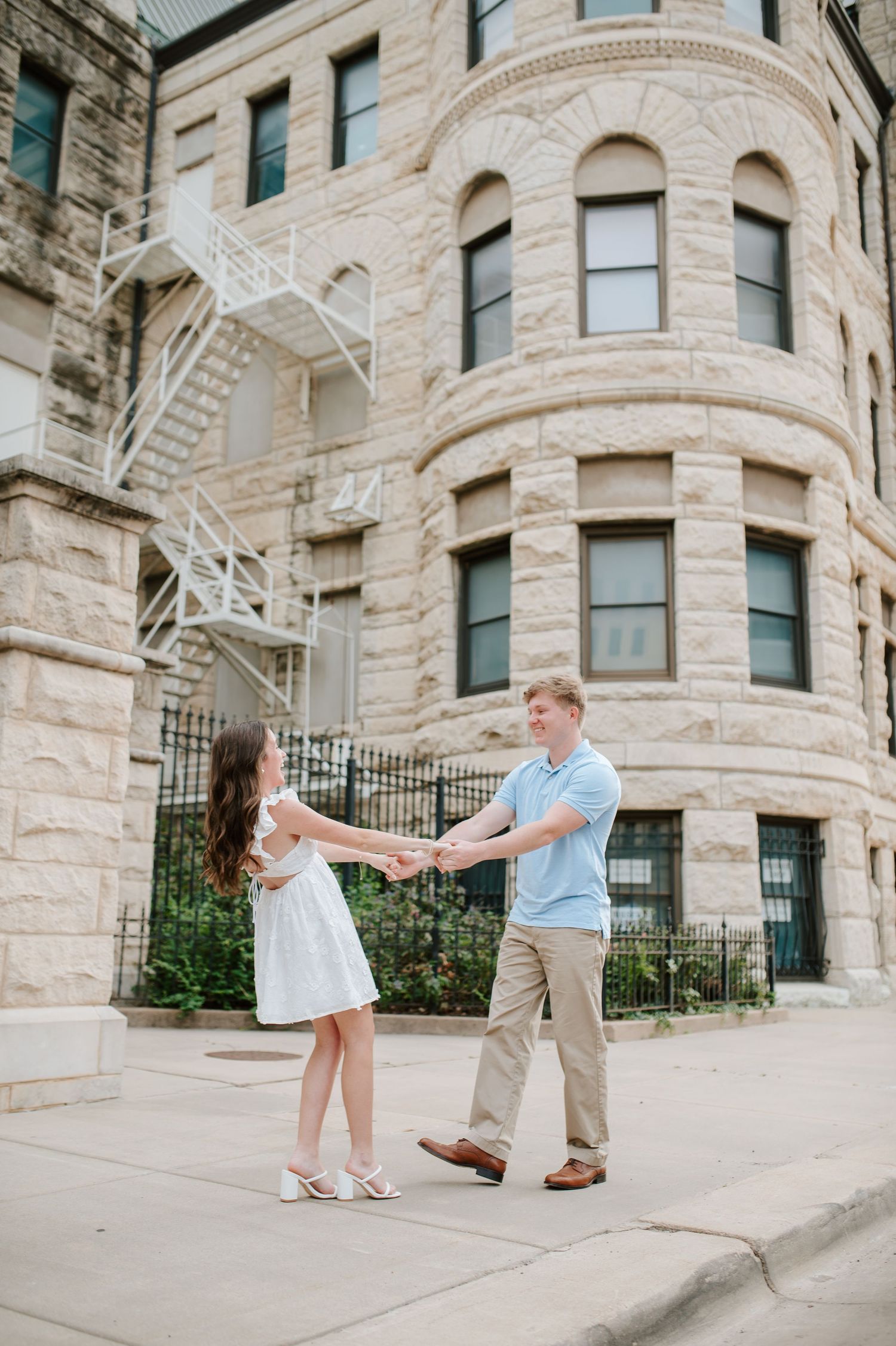 Downtown Wichita, KS engagement session by photographer Jessica Nadine Photography. Courthouse building sedgwick county historical museum