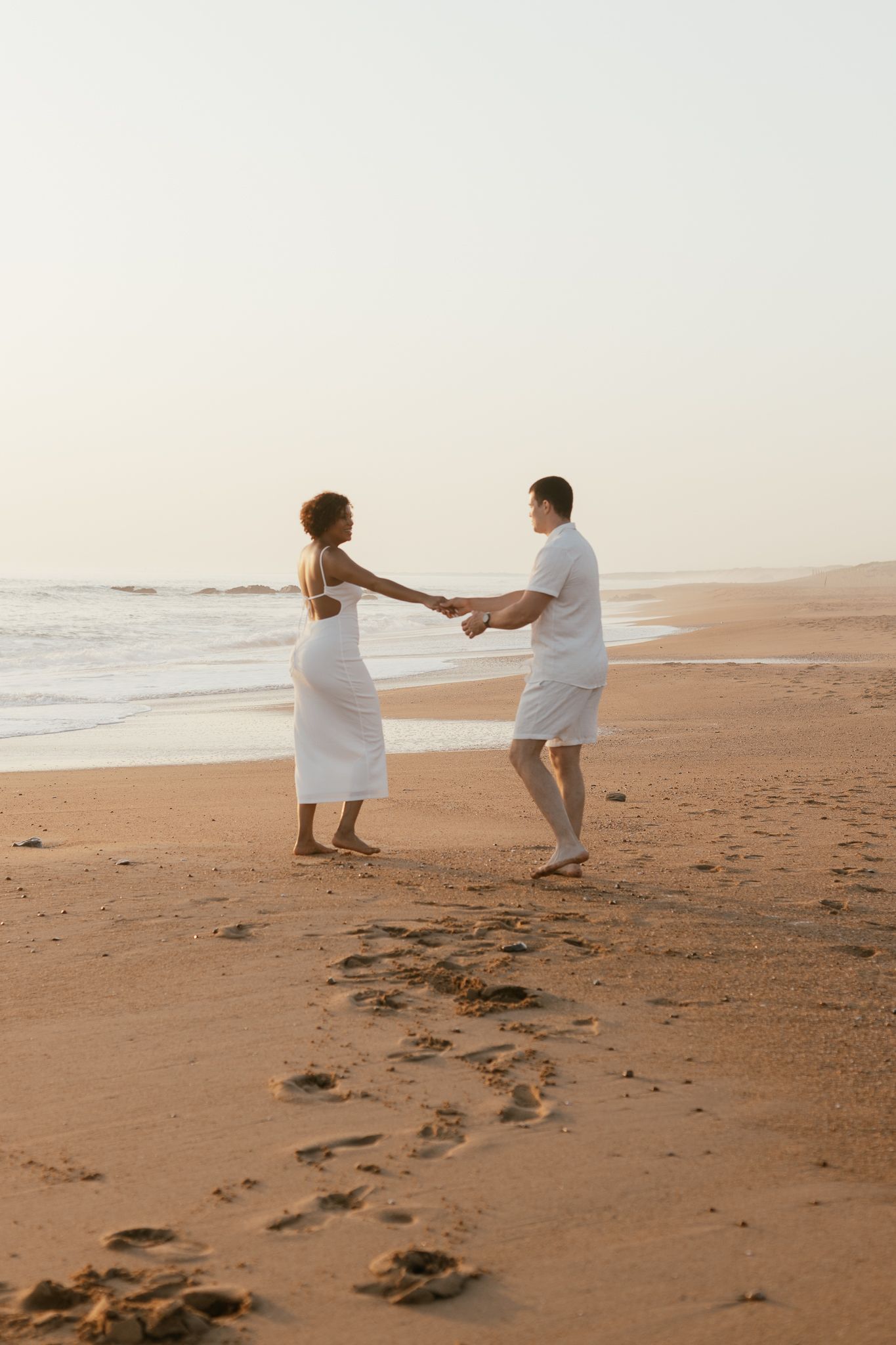 Portrait amoureux sur la plage vendéenne