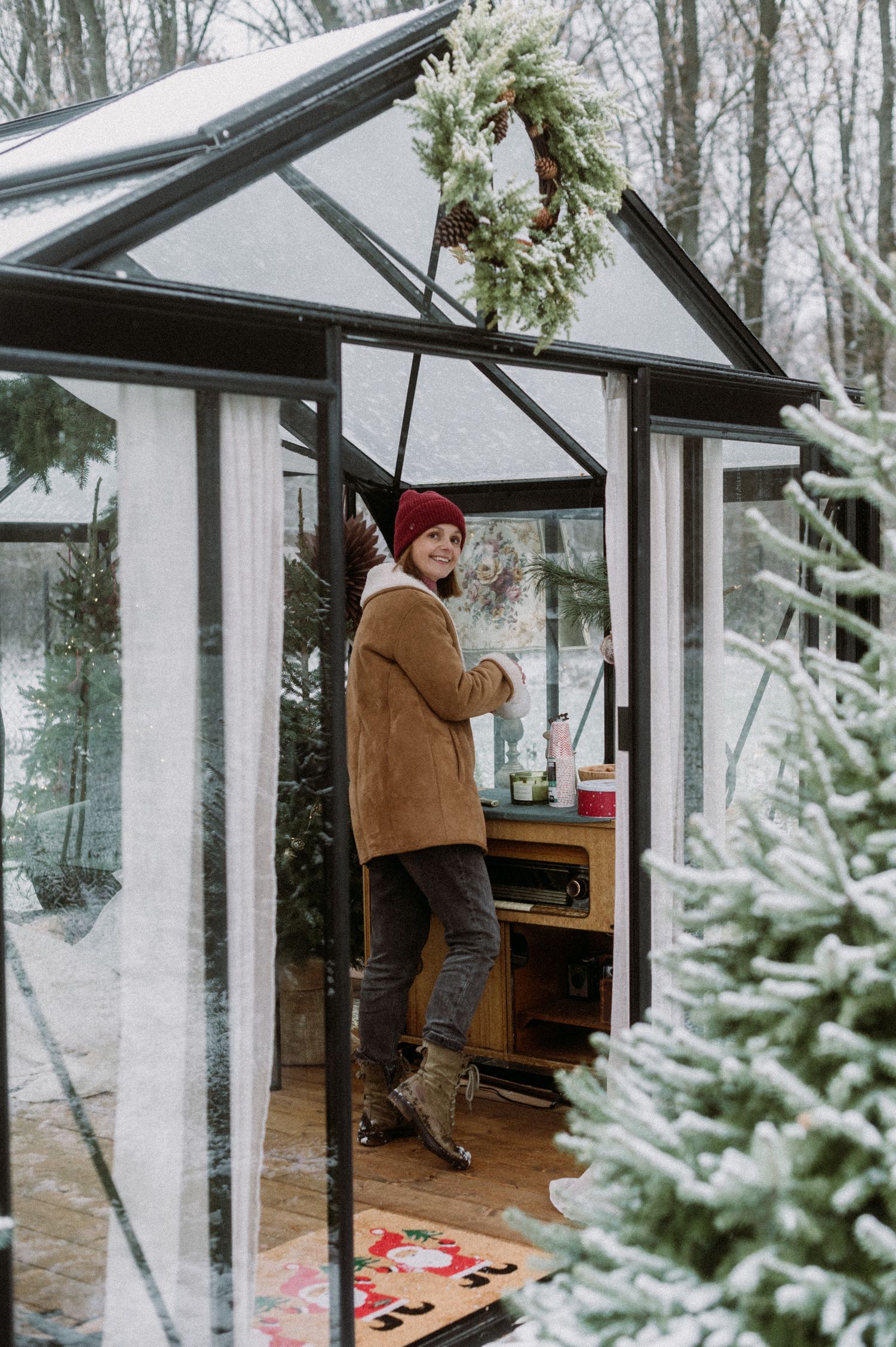 Piano welcoming in winter with a snow-dusted shed and evergreen trees through a progression of five images.