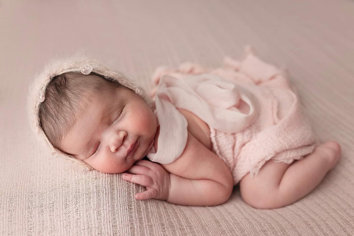 Neutral newborn photography surrey Langley Elizabeth Lang Photography Cloverdale