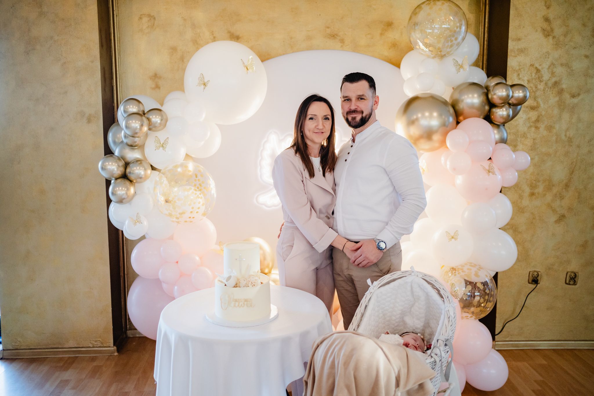 fotograf brzesko, fotograf tarnów, fotograf czchów, chrzest święty, chrzest, fotograf na chrzest, rodzina, reportaż z chrztu świętego