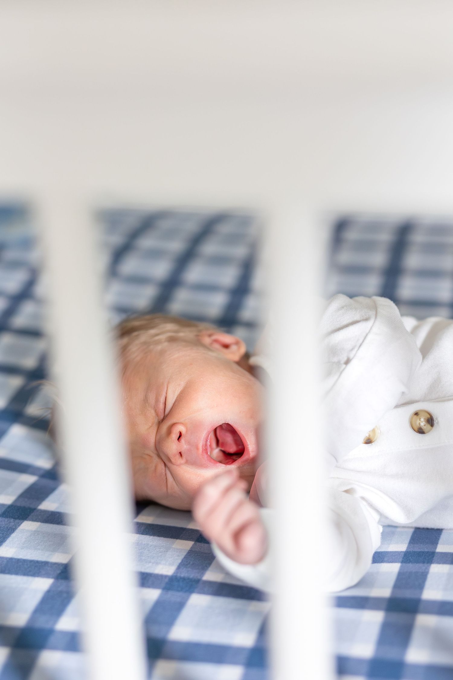 Lifestyle in-home newborn photography O'fallon, Illinois