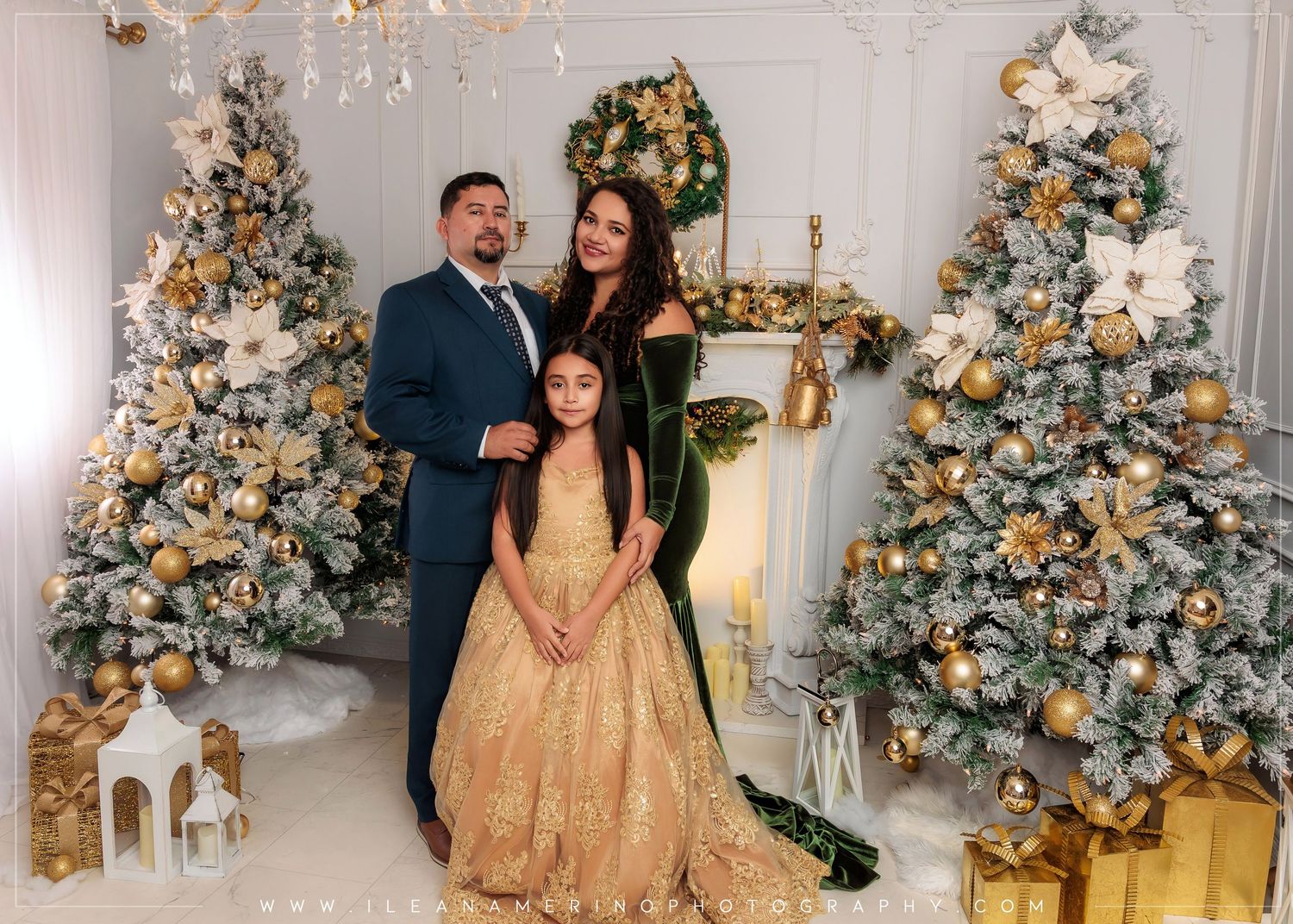 Christmas Mini Session Worcester Massachusetts
