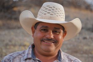 Portrait sequence of a man in a cowboy hat showing different expressions.