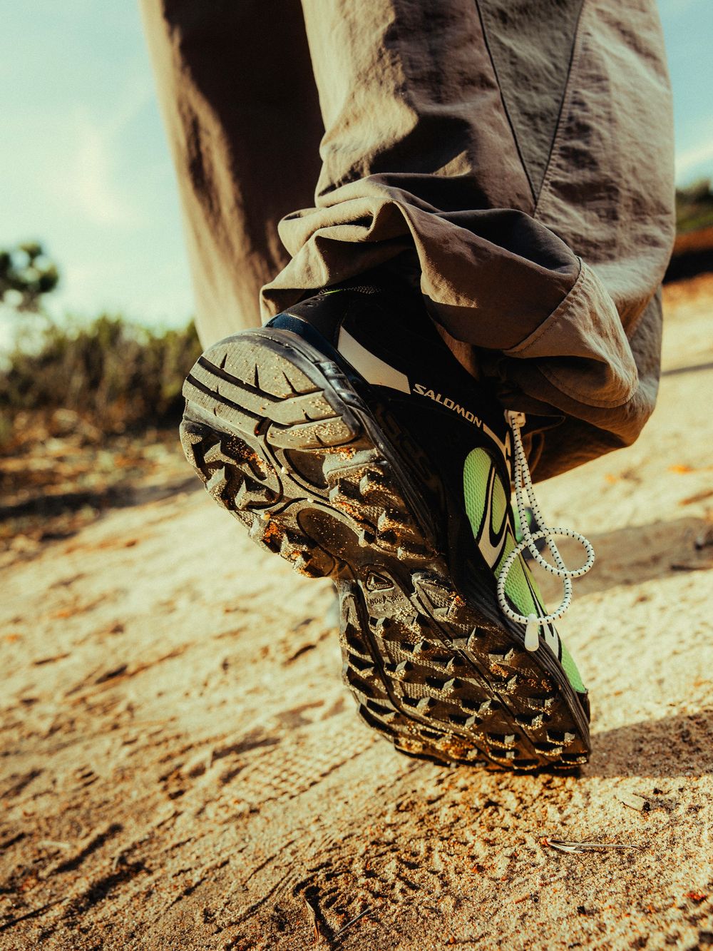 Salomon XT-Whisper shoes in Black Iced Aqua