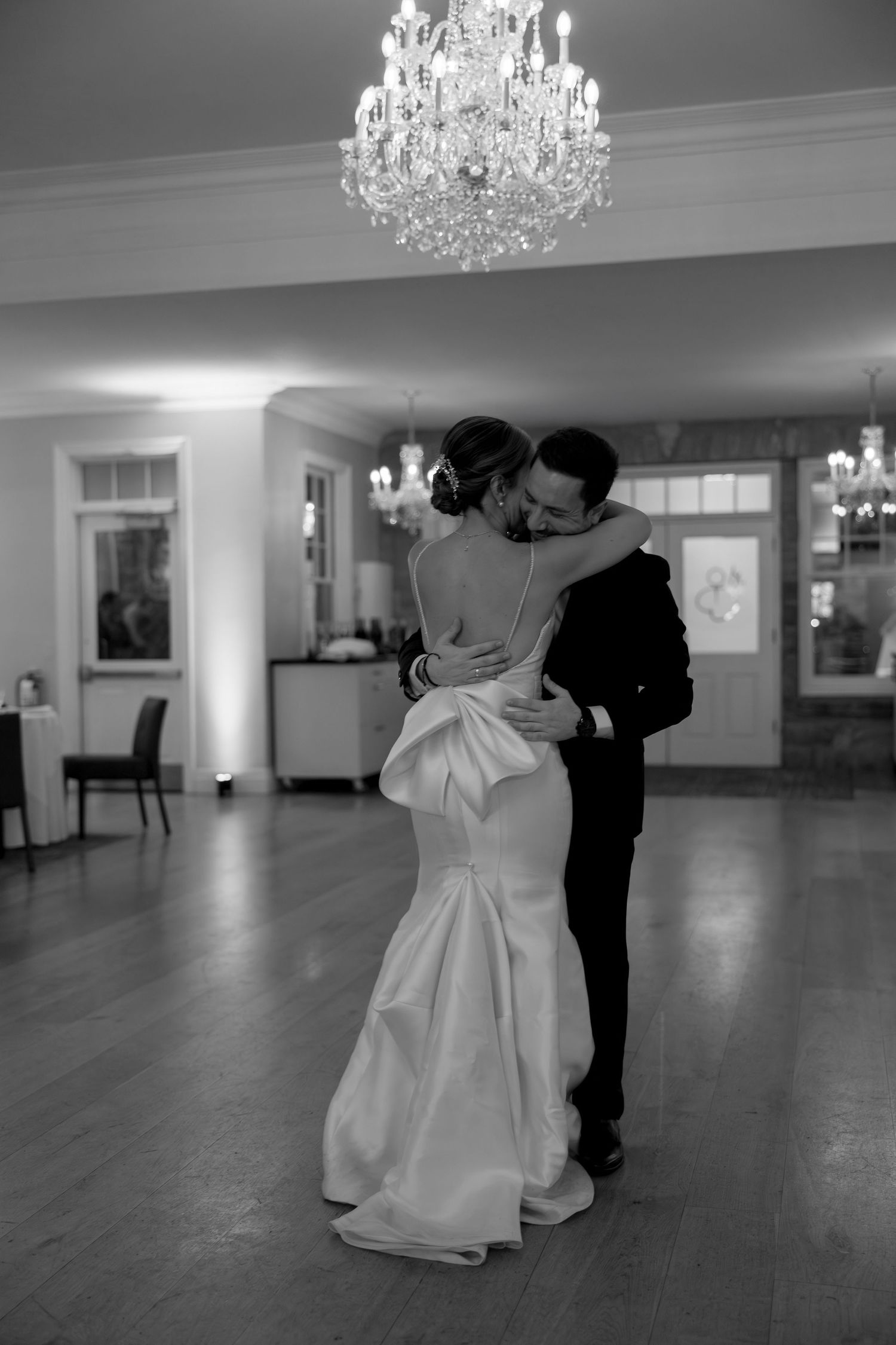 Candid and documentary Wedding Photographer Toronto