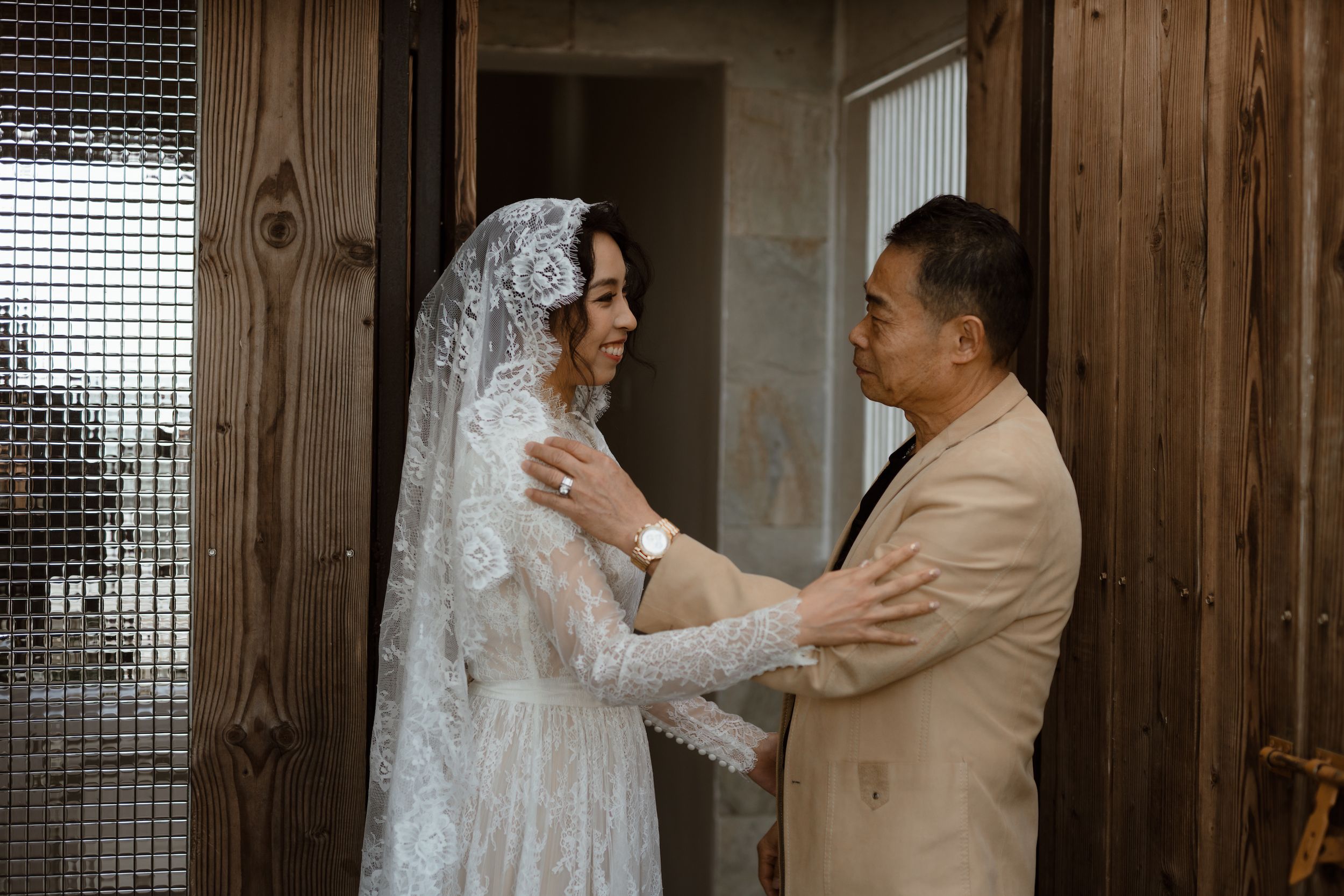 wedding engagement photography
hong kong, bride photo, romantic moment
pre wedding photo
wedding day photo
wedding photo
love story