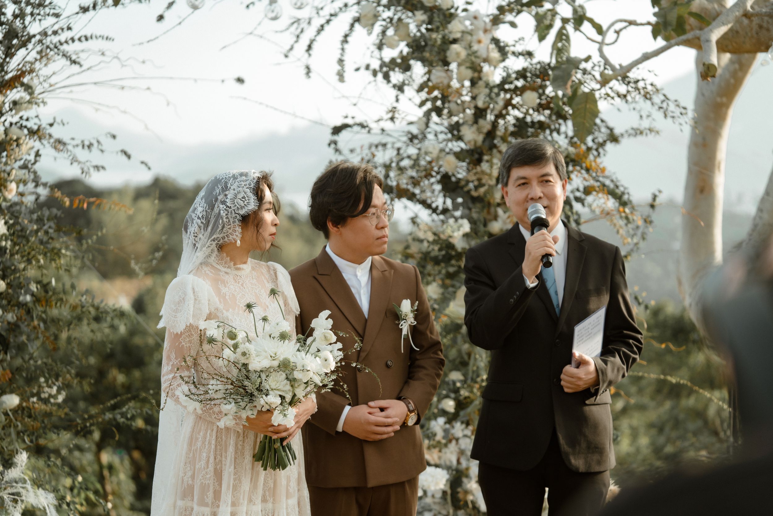wedding engagement photography
hong kong, bride photo, romantic moment
pre wedding photo
wedding day photo
wedding photo
love story