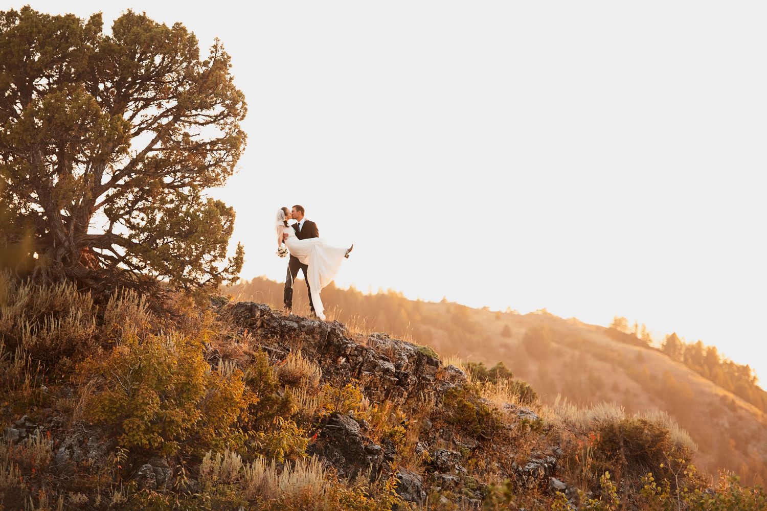 ShutterGirl Photography located in Blackfoot, Professional Wedding Photographer of 21 years serving Idaho Falls, Pocatello, Mountain bridals