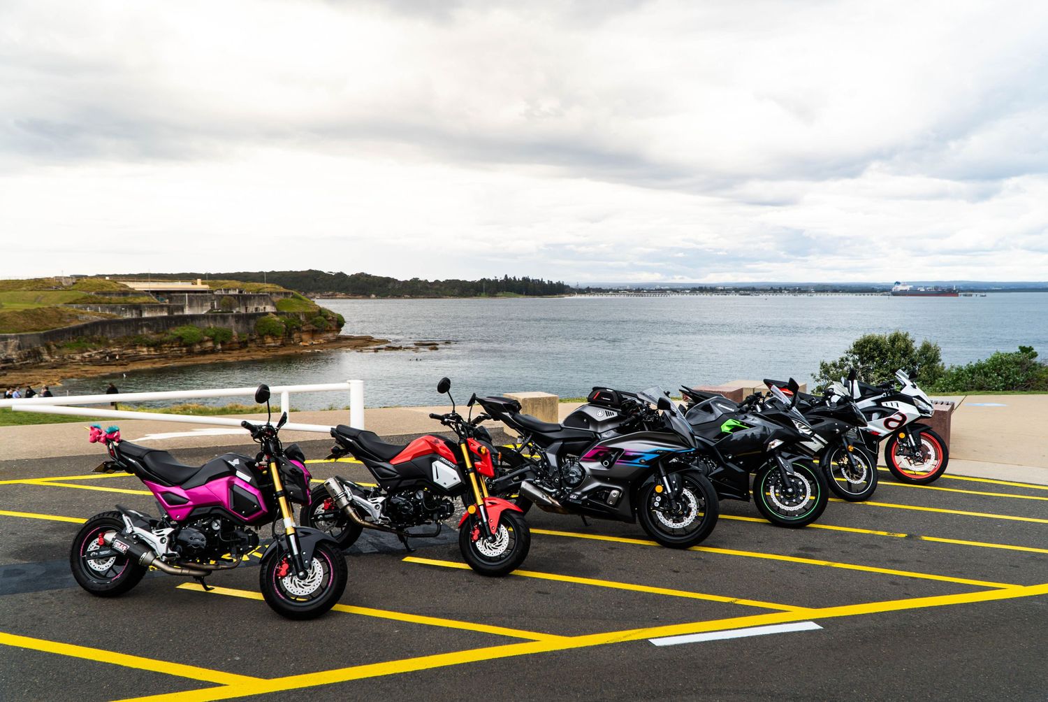 SydneyMotoGirls by FXLSE Media - Wollongong and Sydney Australia based, professional motorsport and portrait photography service.