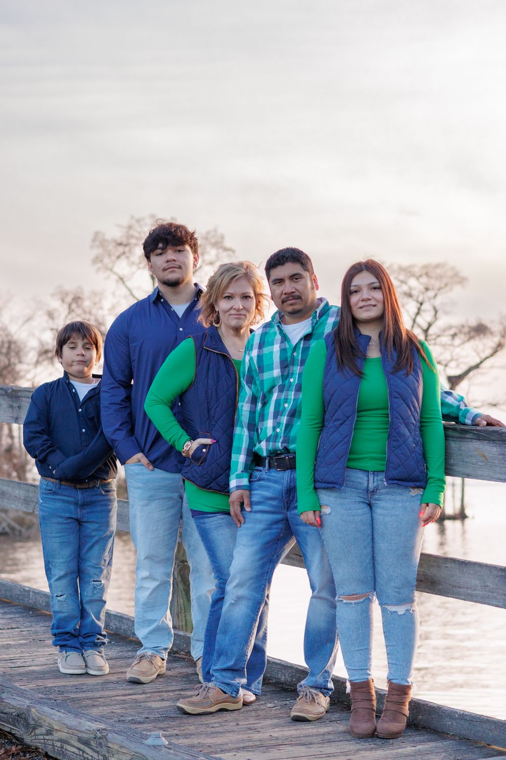 Family portrait at sunset on the Edenton waterfront