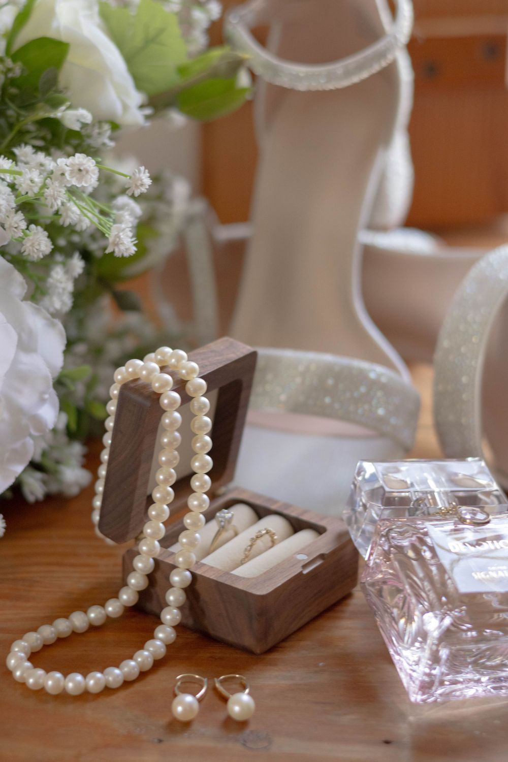 Detail photos of wedding, close up, intimate wedding, Edenton, NC