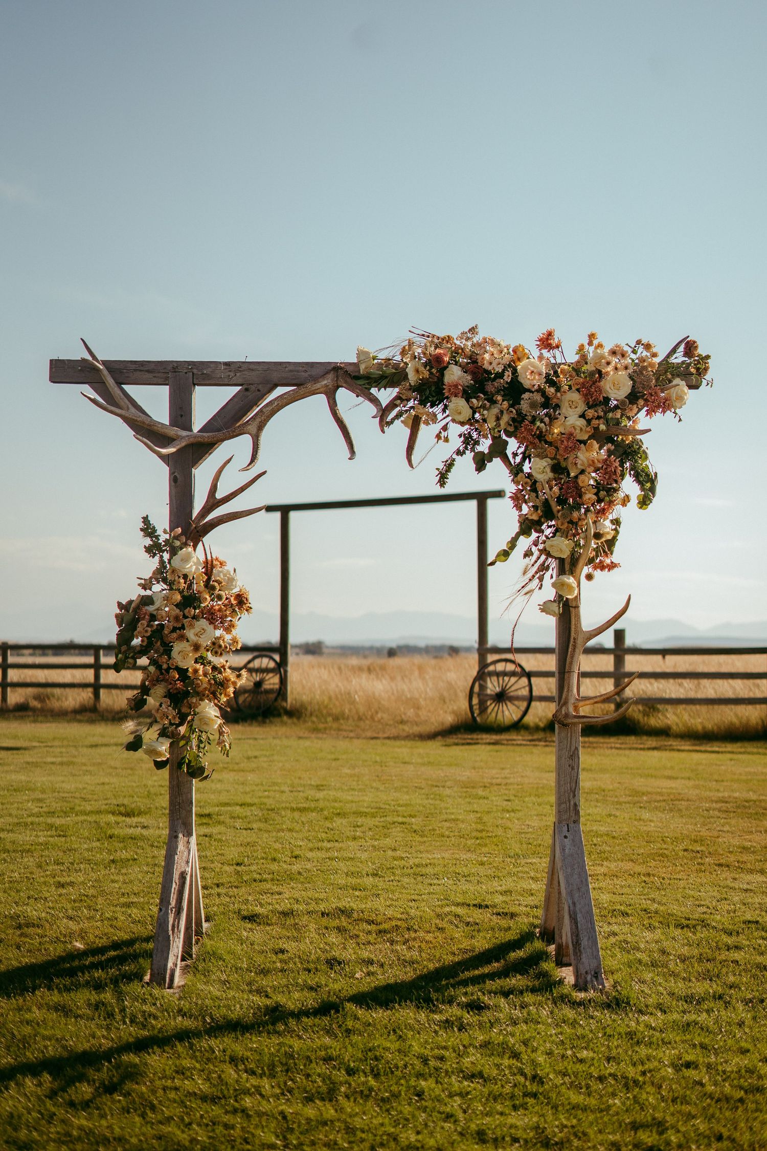Looking for a professional wedding photographer to capture every unforgettable moment? We specialize in timeless, romantic  photography