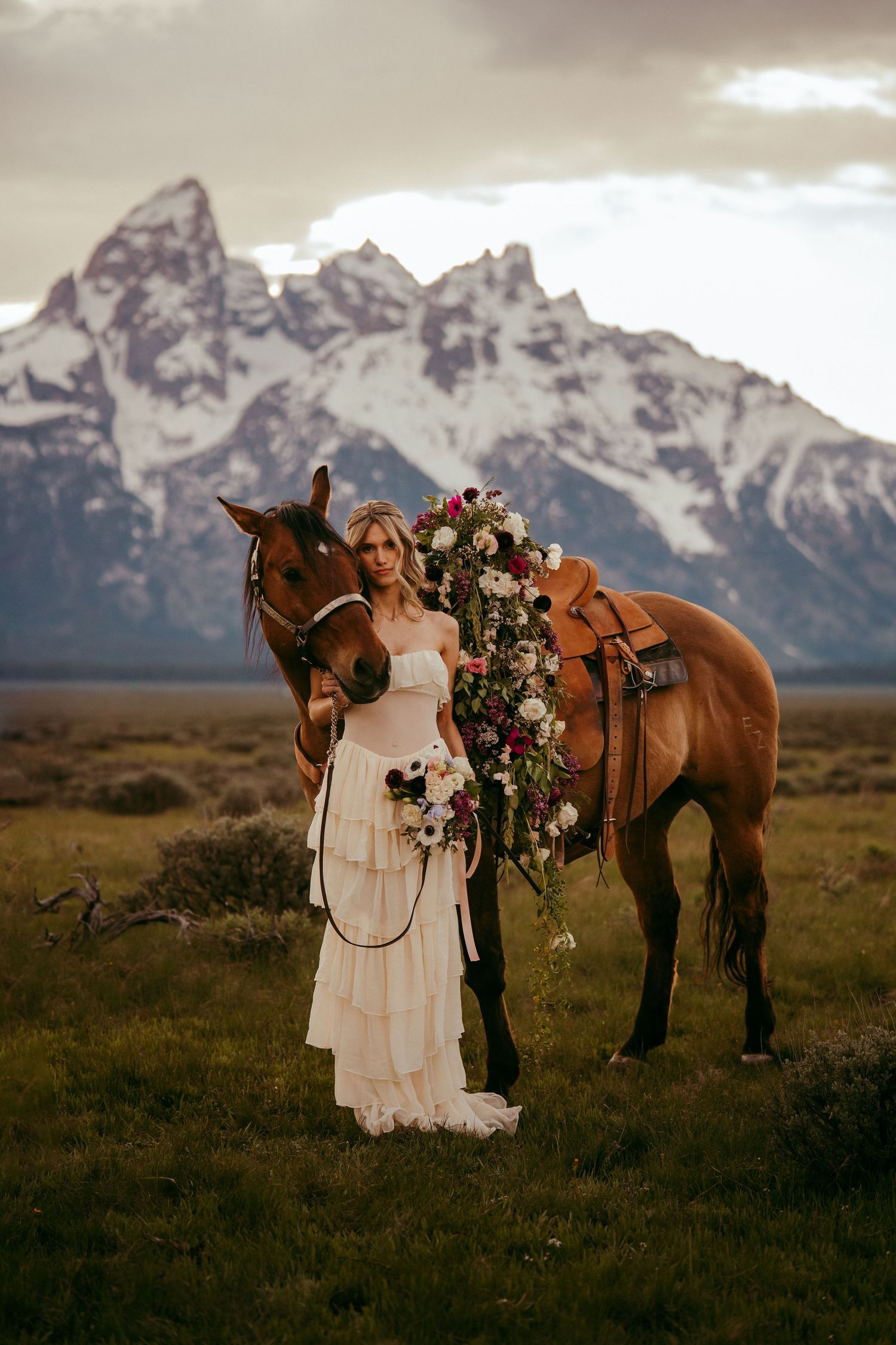 Looking for a professional wedding photographer to capture every unforgettable moment? We specialize in timeless, romantic  photography