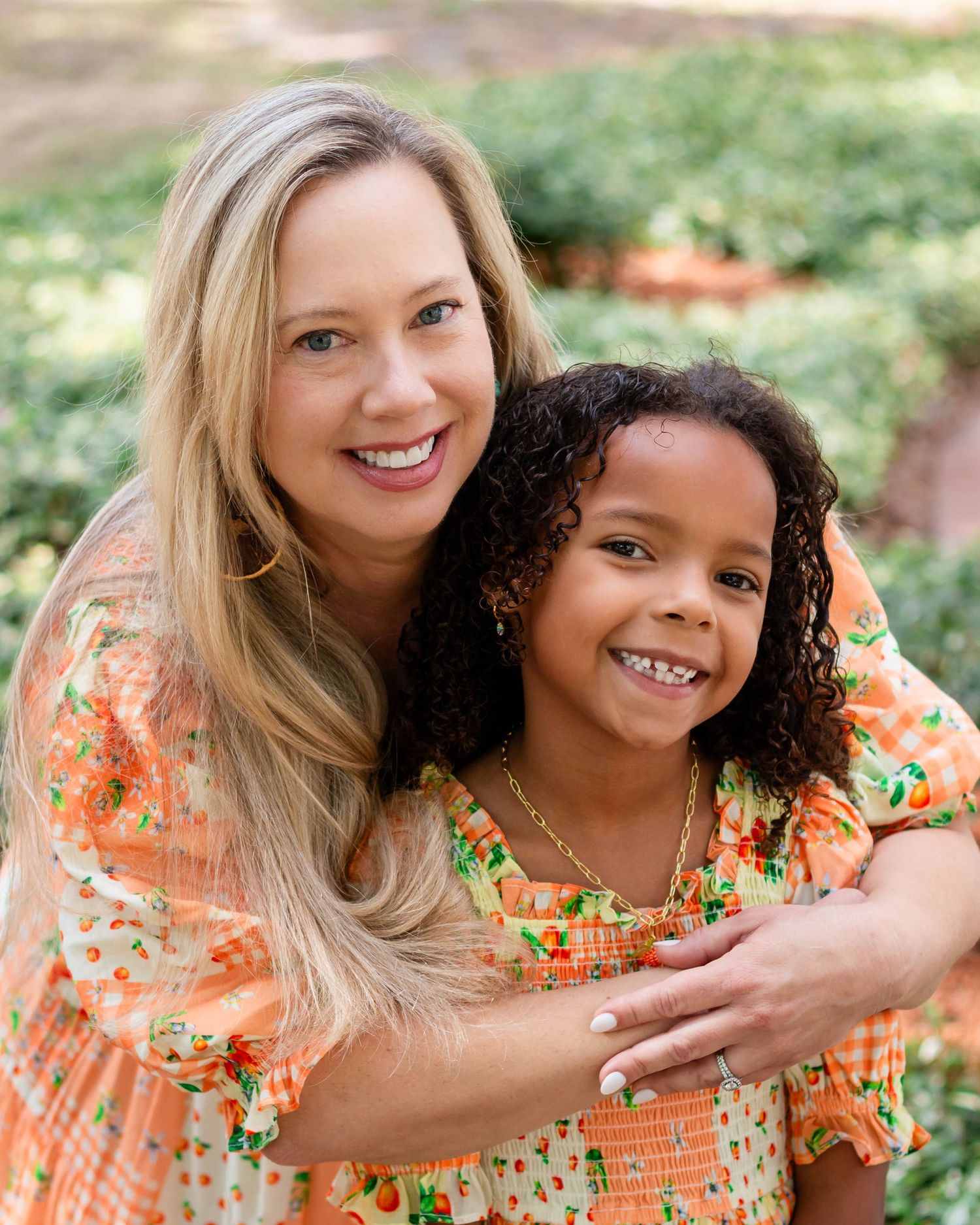 Family photo session in Orlando, Florida – captured by Lucy Knox Photography. Mommy & Me