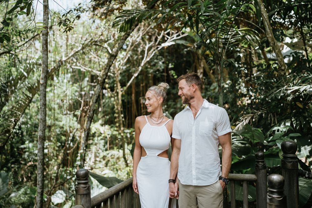 Bali couple photography services at Capella Ubud