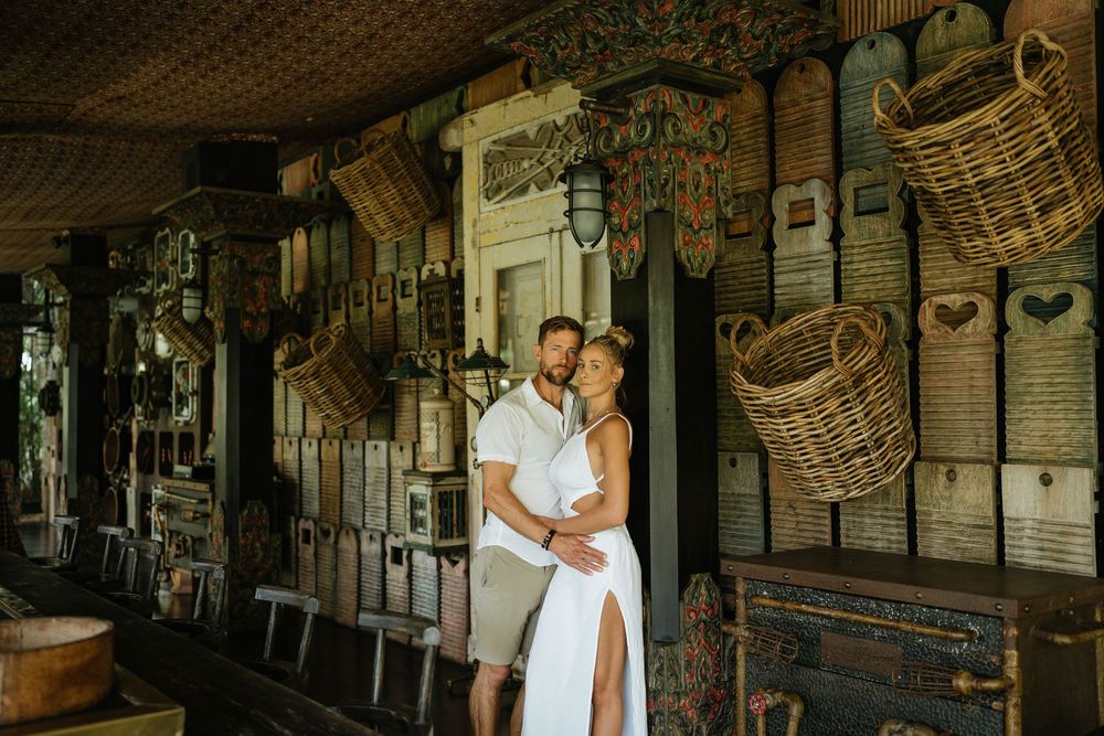 Bali couple photography services at Capella Ubud