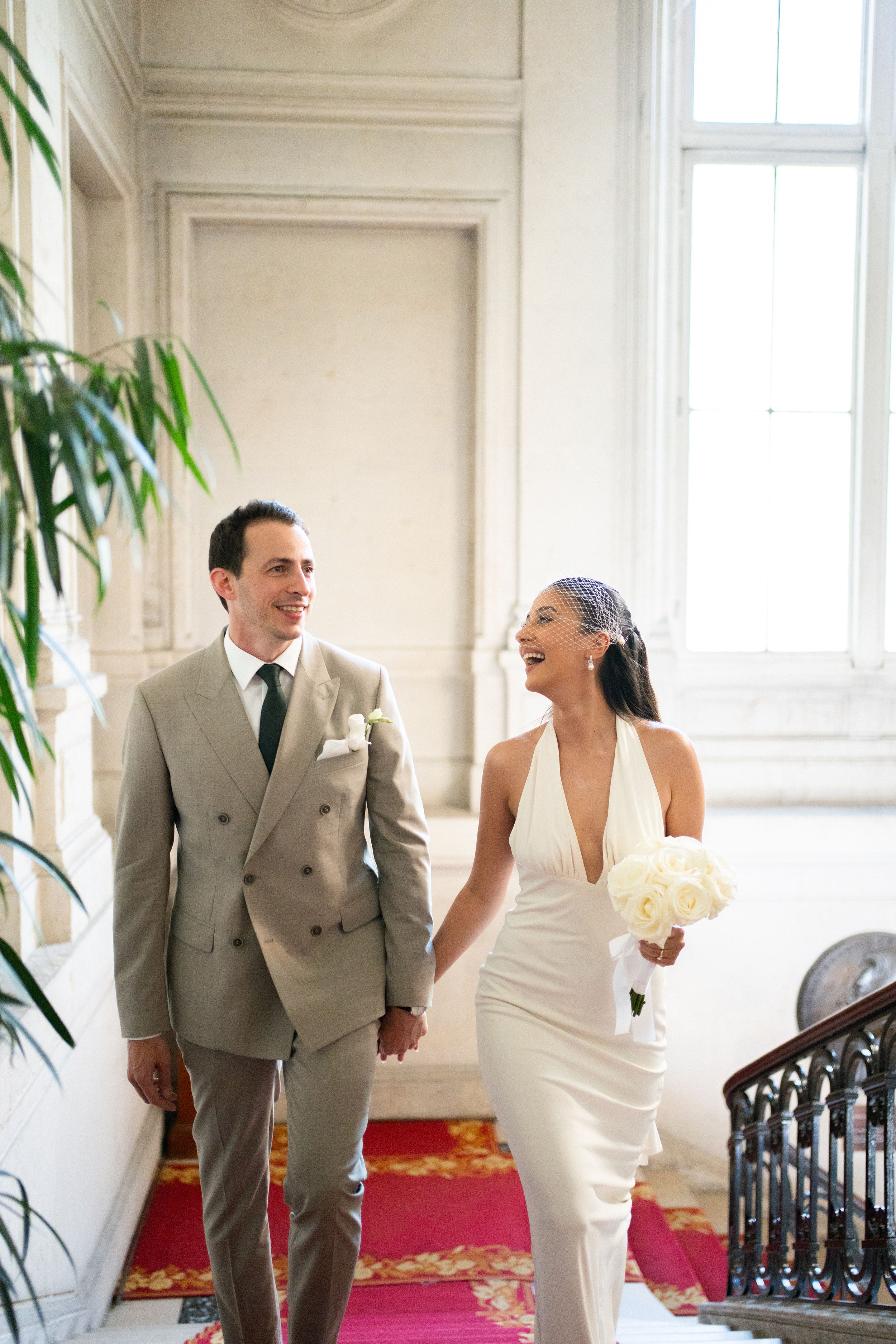 Paris bride outfit, Paris civil elopement outfit, Paris bride in birdcage veil and halter dress, Paris civil wedding ceremony, Paris mairie