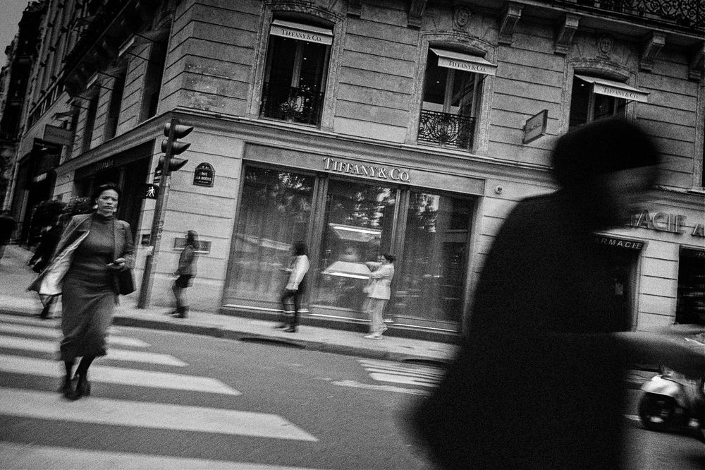 Ceux de là-bas - Essai photographique numérique sur Paris et la mémoire | Gabriel Indra Camargo Indraxus