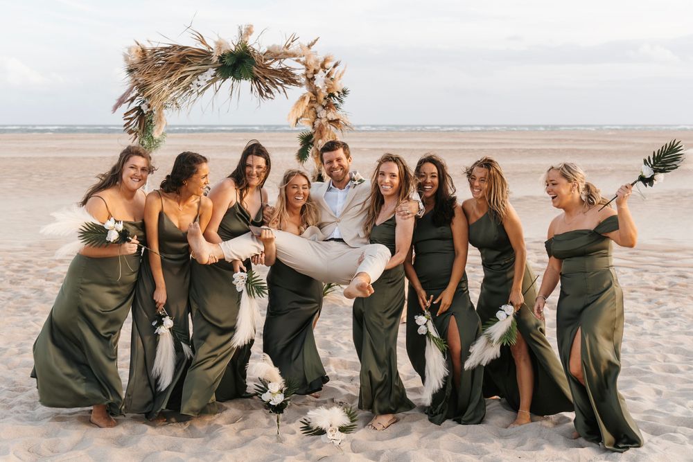 LiEna Photography. Emerald Isle wedding Photographer. Emerald Isle The Point Wedding. Crystal Coast Weddings Photographer. NC Photographer.