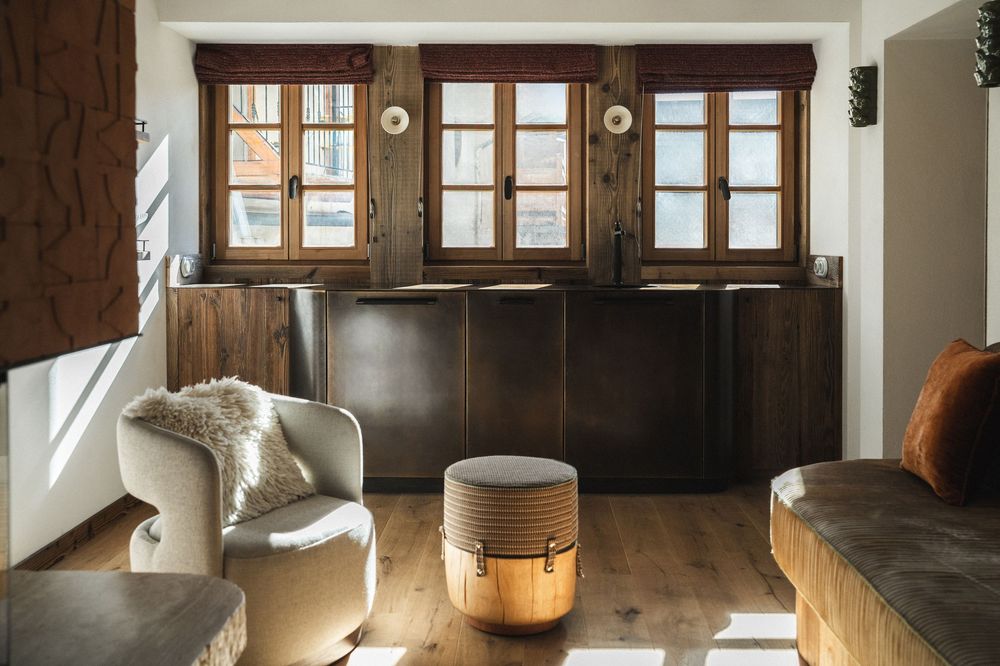 Luxury chalet interior and lifestyle photography — Paul Brechu 2025