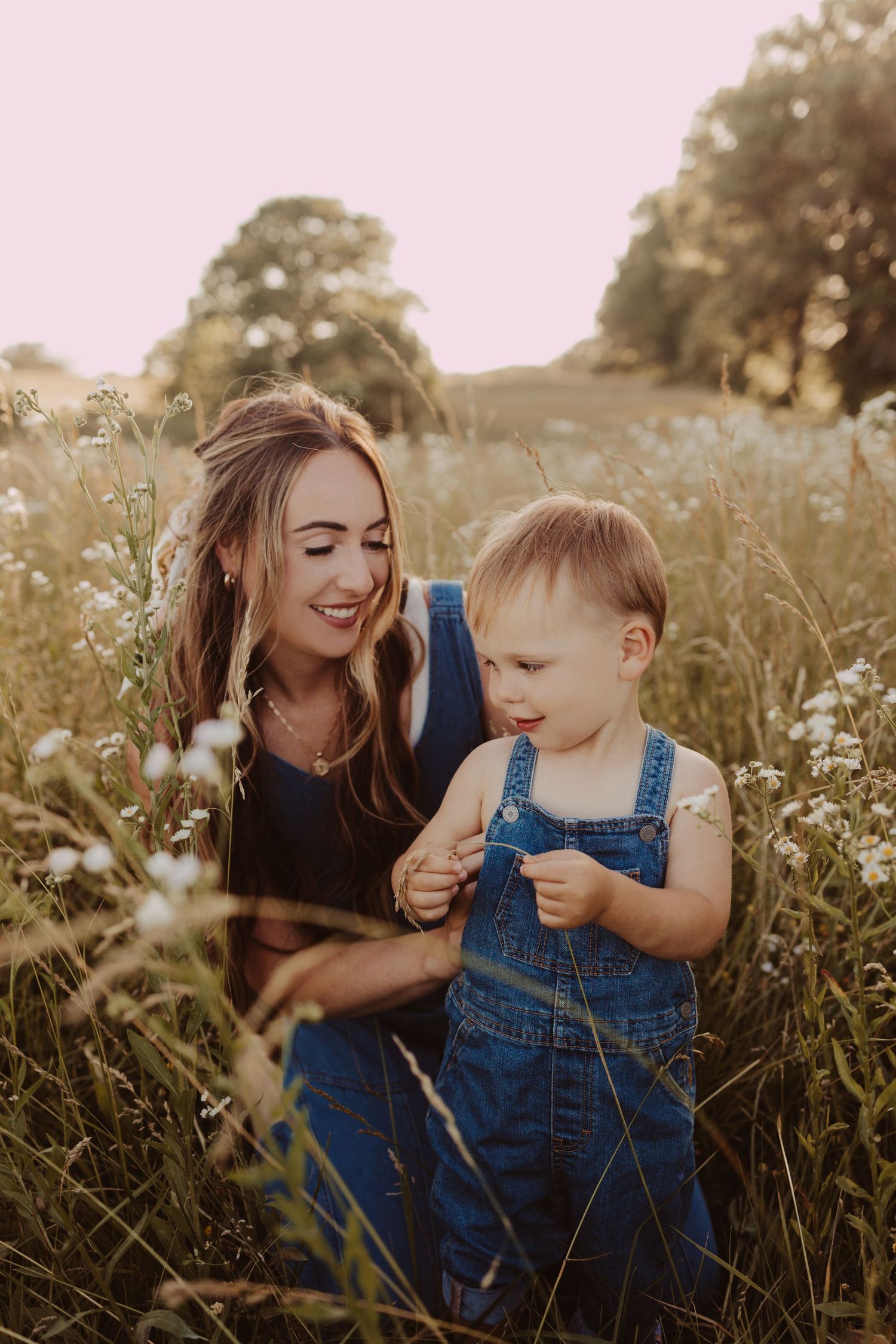 giggling with mom- motherhood photography