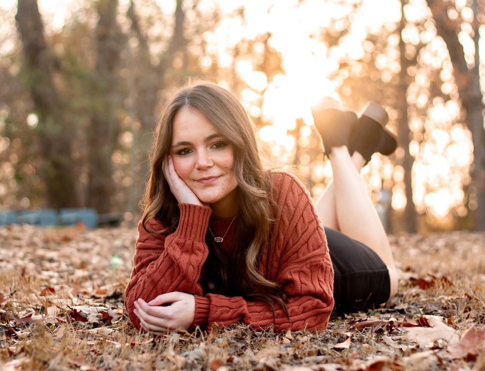 senior photo session with tay portraits the best Chattanooga family photographer