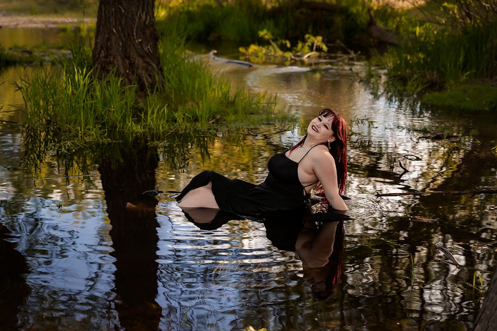 Boise river Senior pictures Milestones Portraits