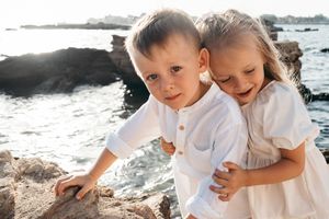 siblings