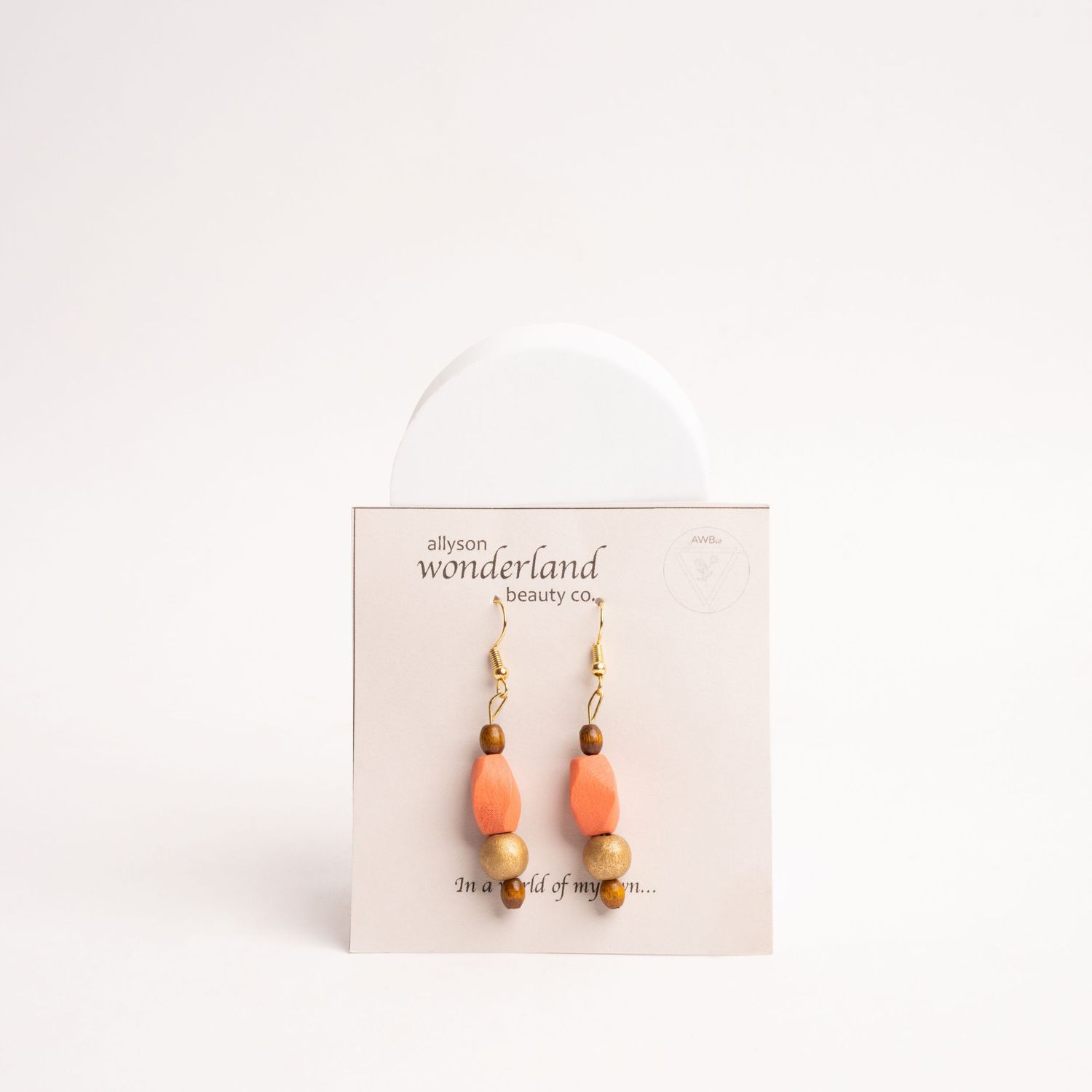 Commercial jewelry photography designed for catalogs, advertising, and online sales.