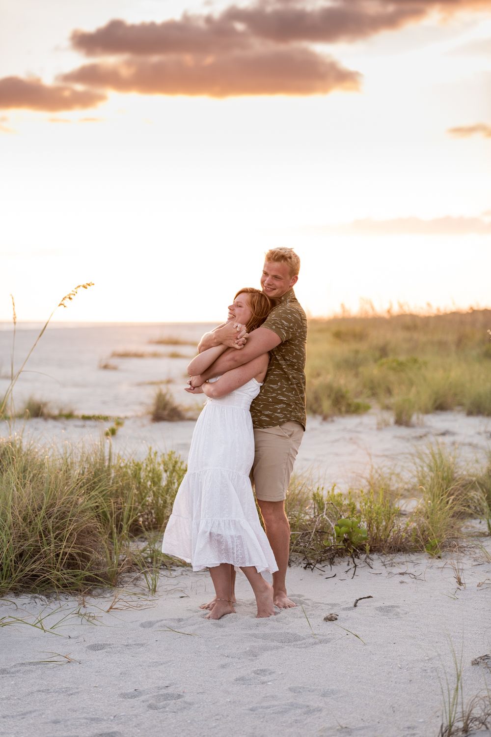 Best destin photographer that is affordable and offers couples engagement photography across the emerald coast.
