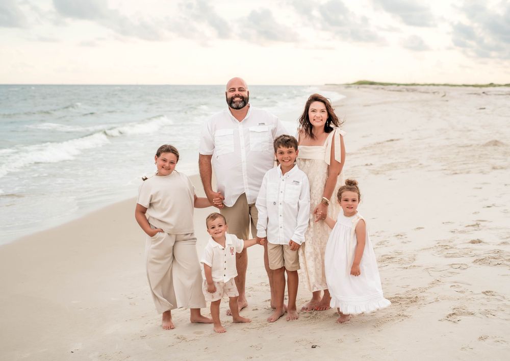Family photography in Fort Morgan and Gulf Shores, Alabama