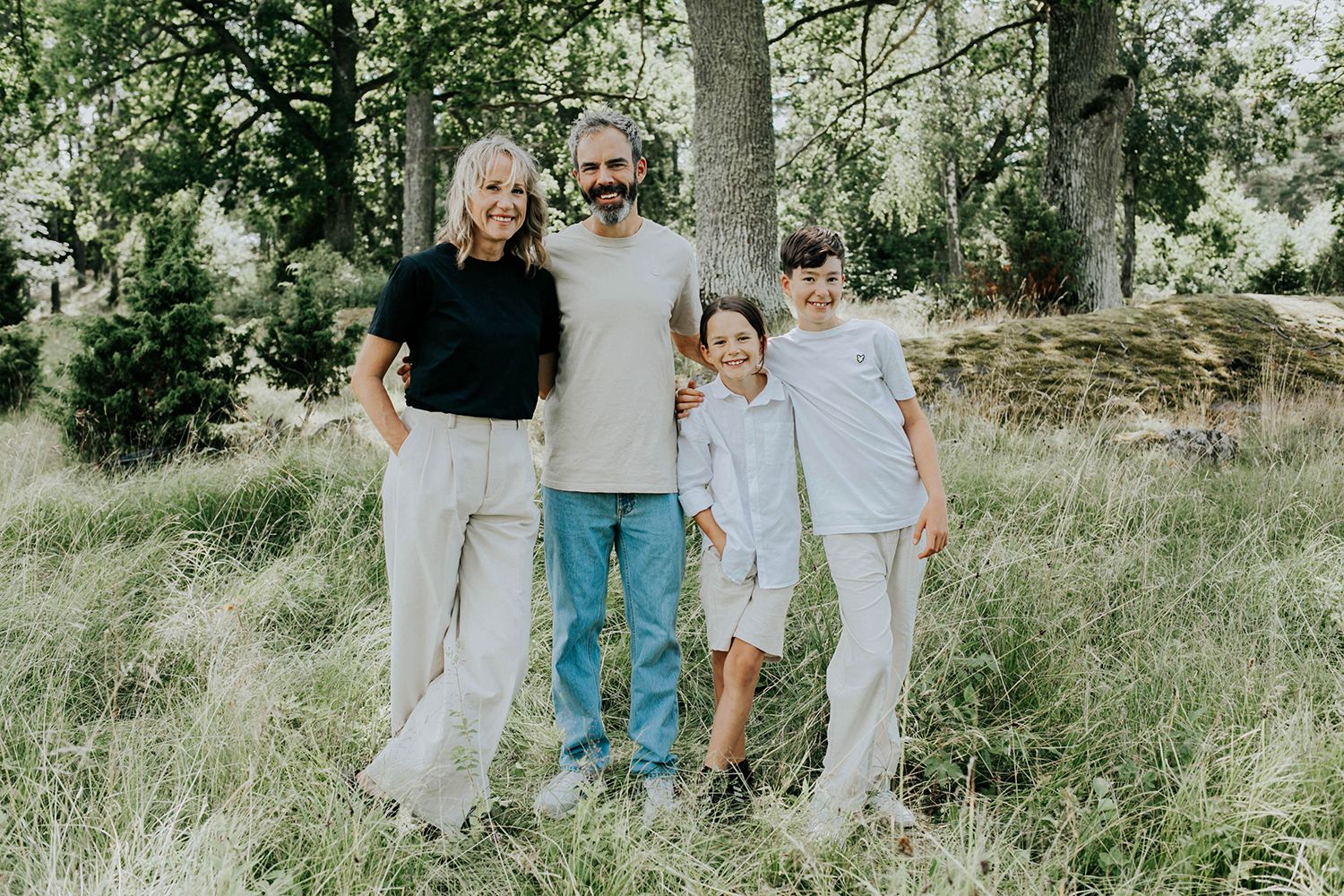 Familjefotografering Norra Finnö Sankt Anna. Fotograf Rebecca Nordin. Familjen Grün.