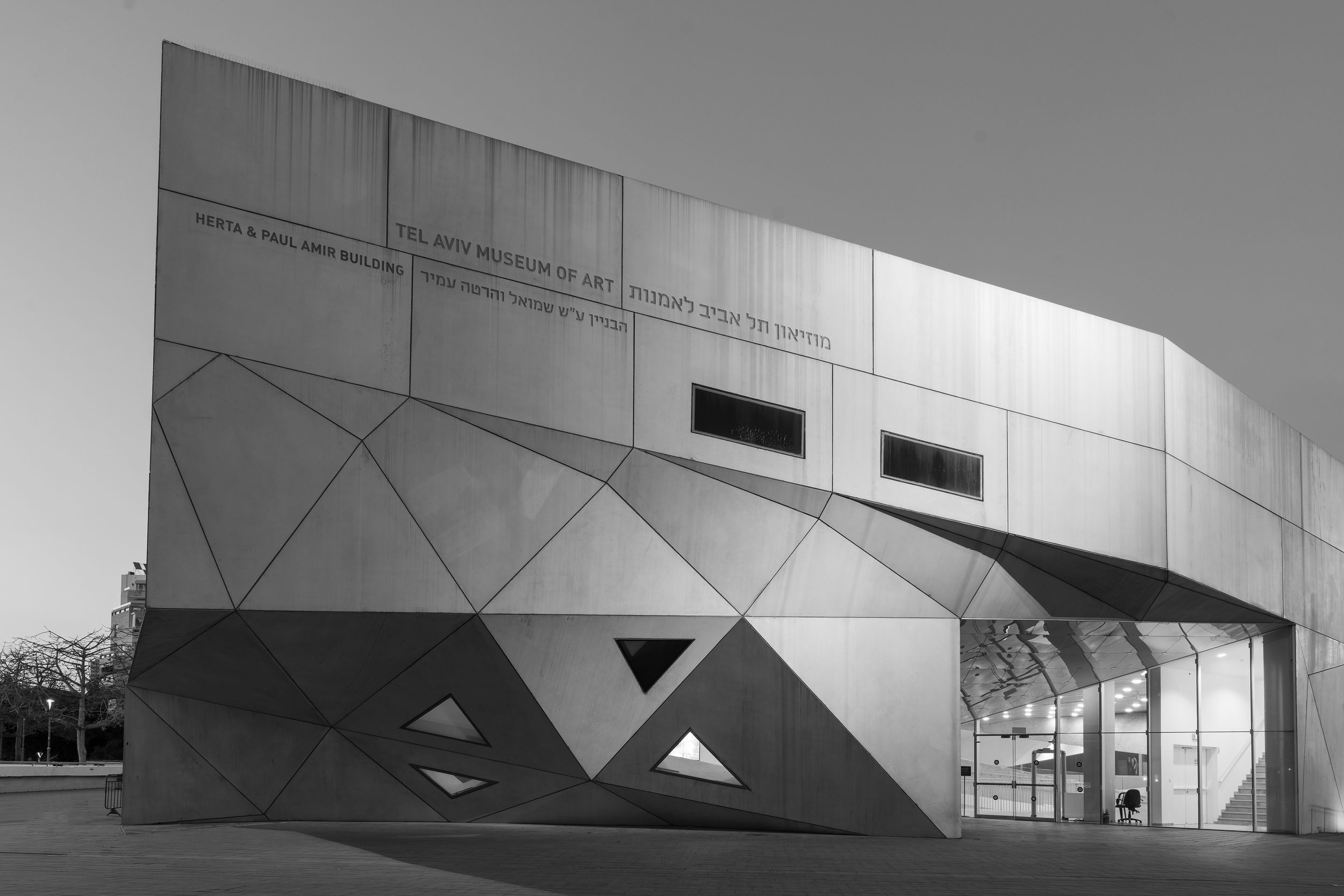 Architecture Photography 
By Ofri Barnea