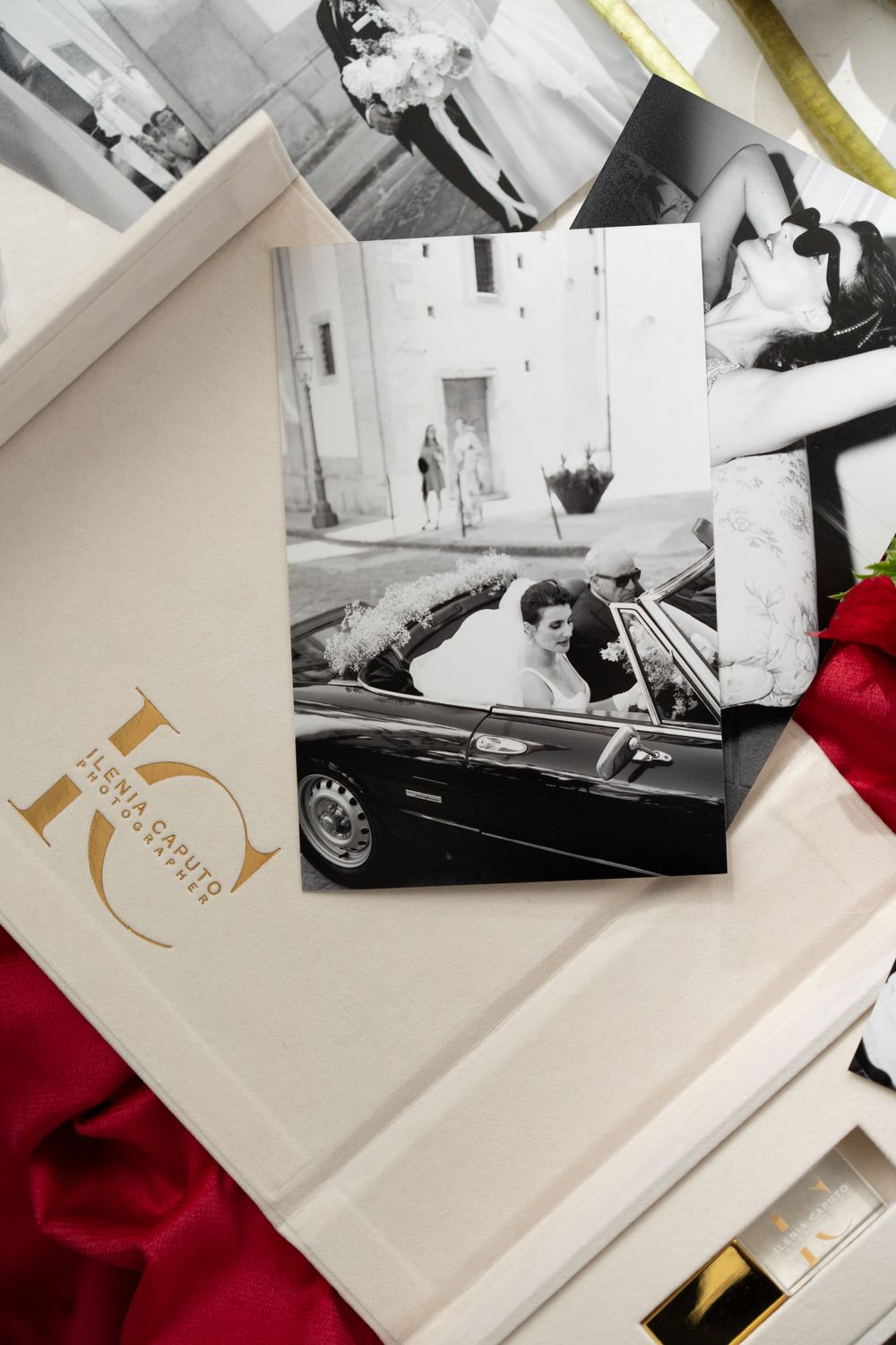 fine art wedding print collection with USB and 10×15 prints