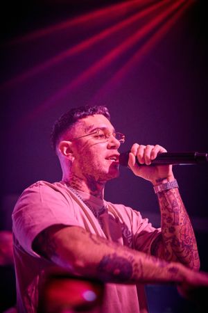 Emis Killa, pseudonimo di Emiliano Rudolf Giambelli