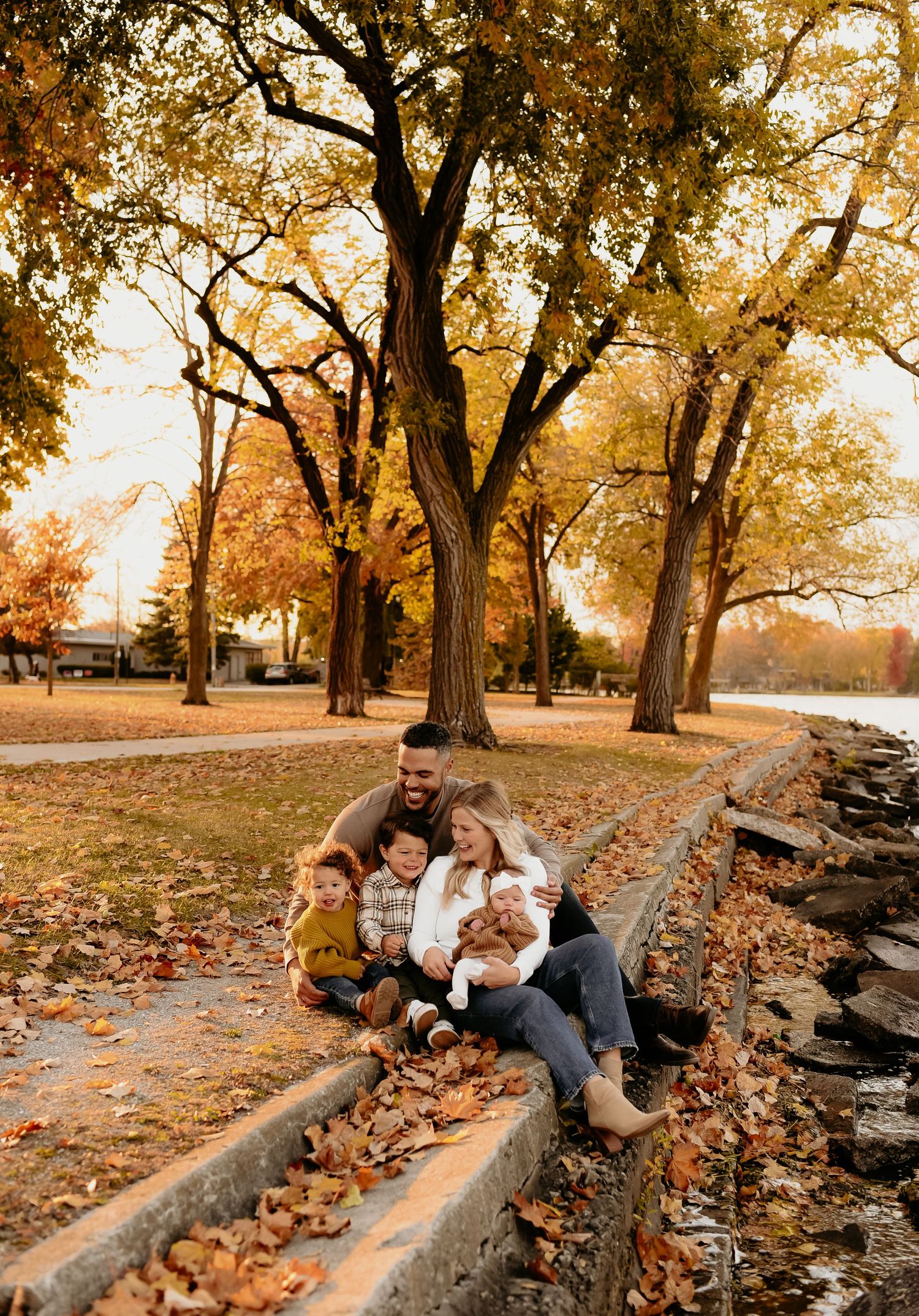 Fall family photos in Neenah Wisconsin