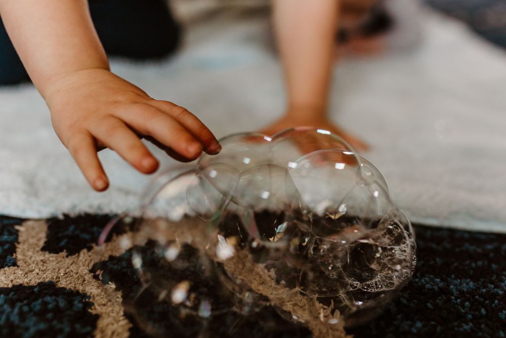 little hands reaching for bubbles, Whitney Popp photographer
