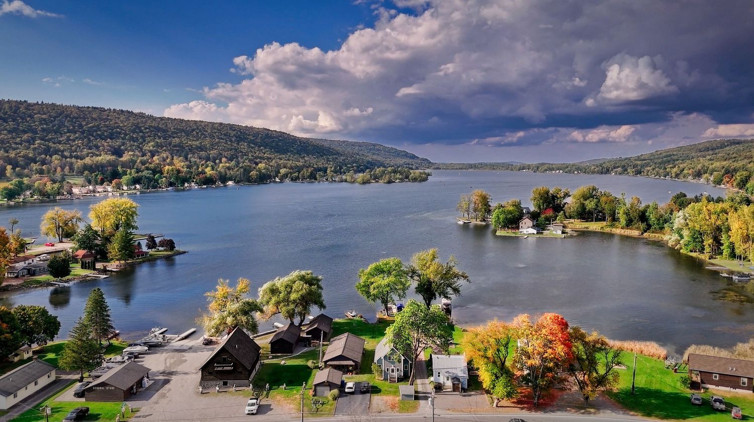 DeRuter Reservoir General Store and Marina