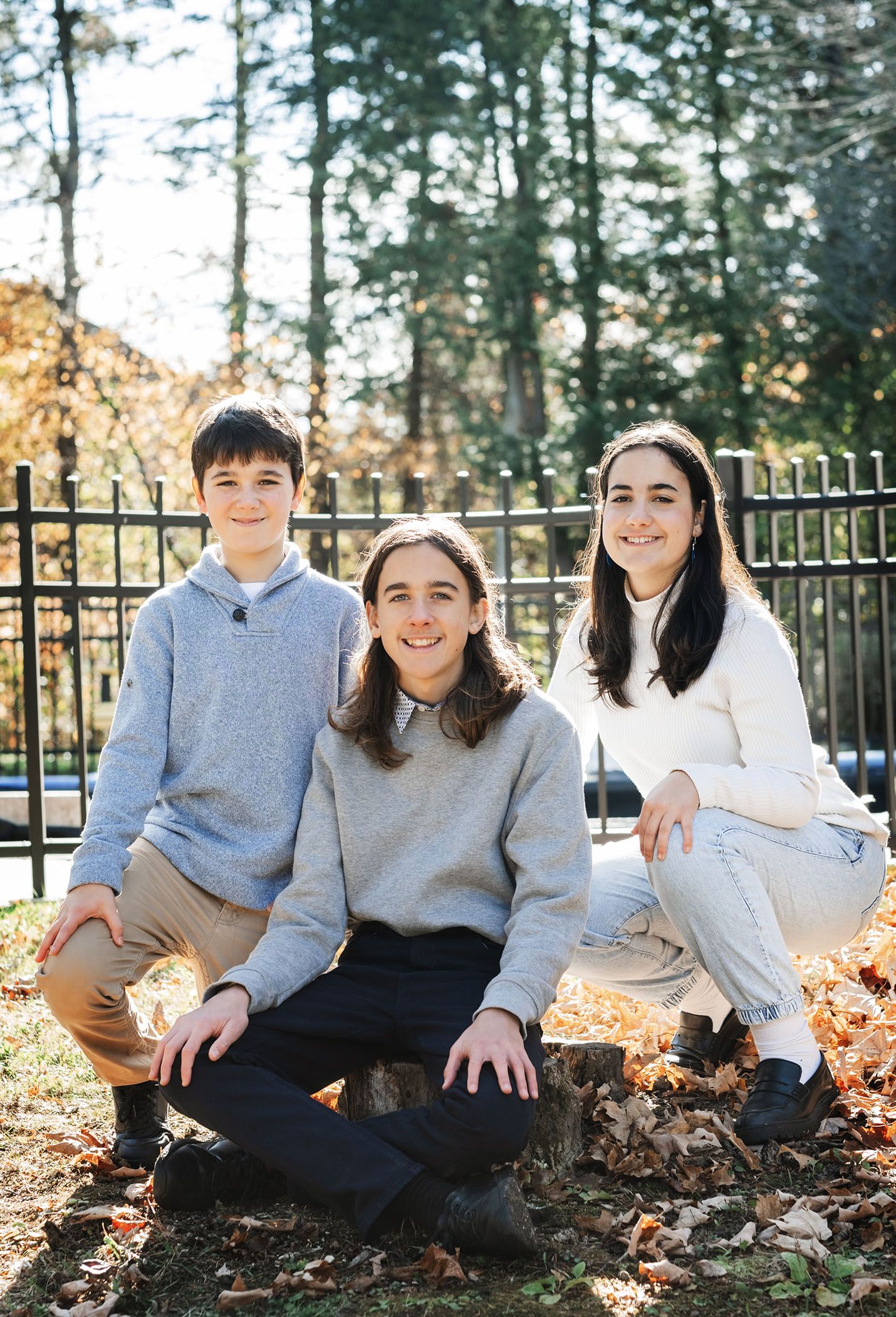 Portrait of Family, Natural light. Family Photography session. Outdoor photography. Happy. Canada. Ottawa